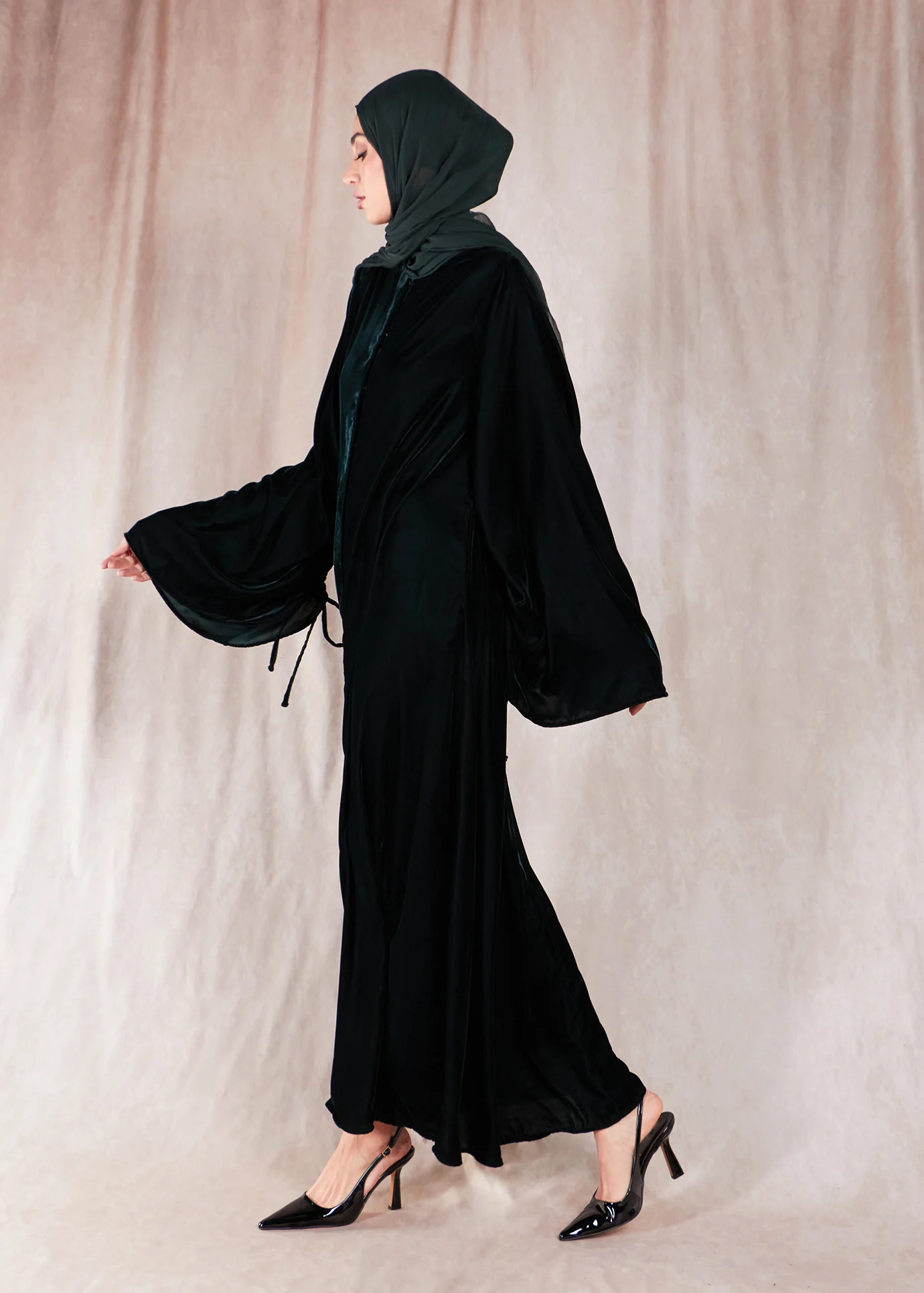 Aasiyah Abaya - Final Sale - Image 3