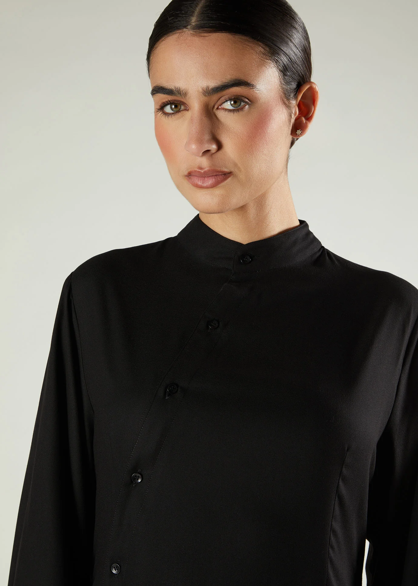 Asymmetric Abaya Black - Image 3