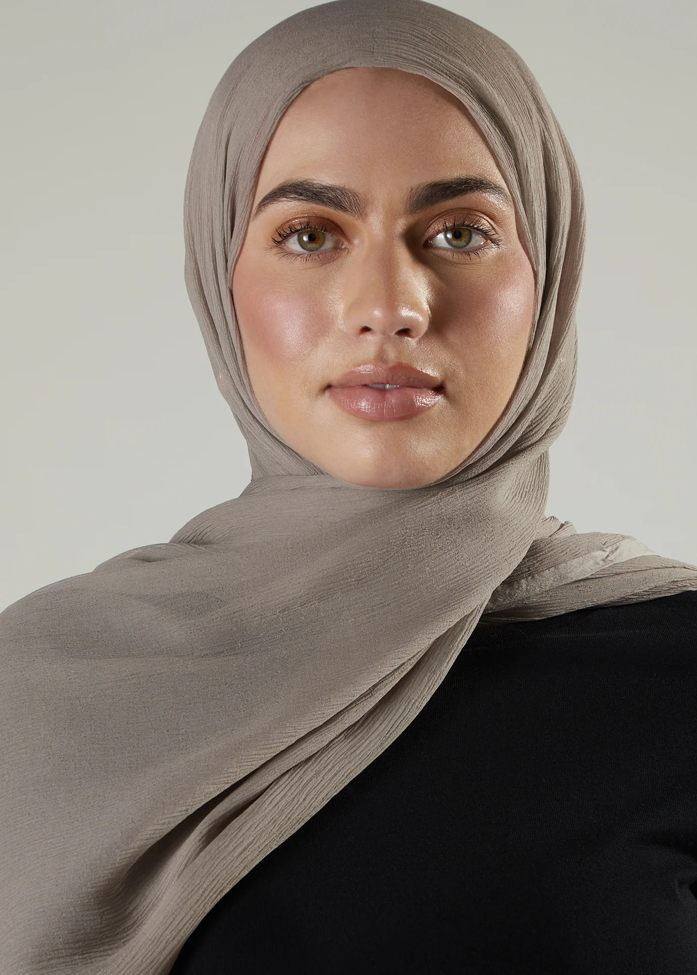 Beige Chiffon Silk Hijab - Image 3