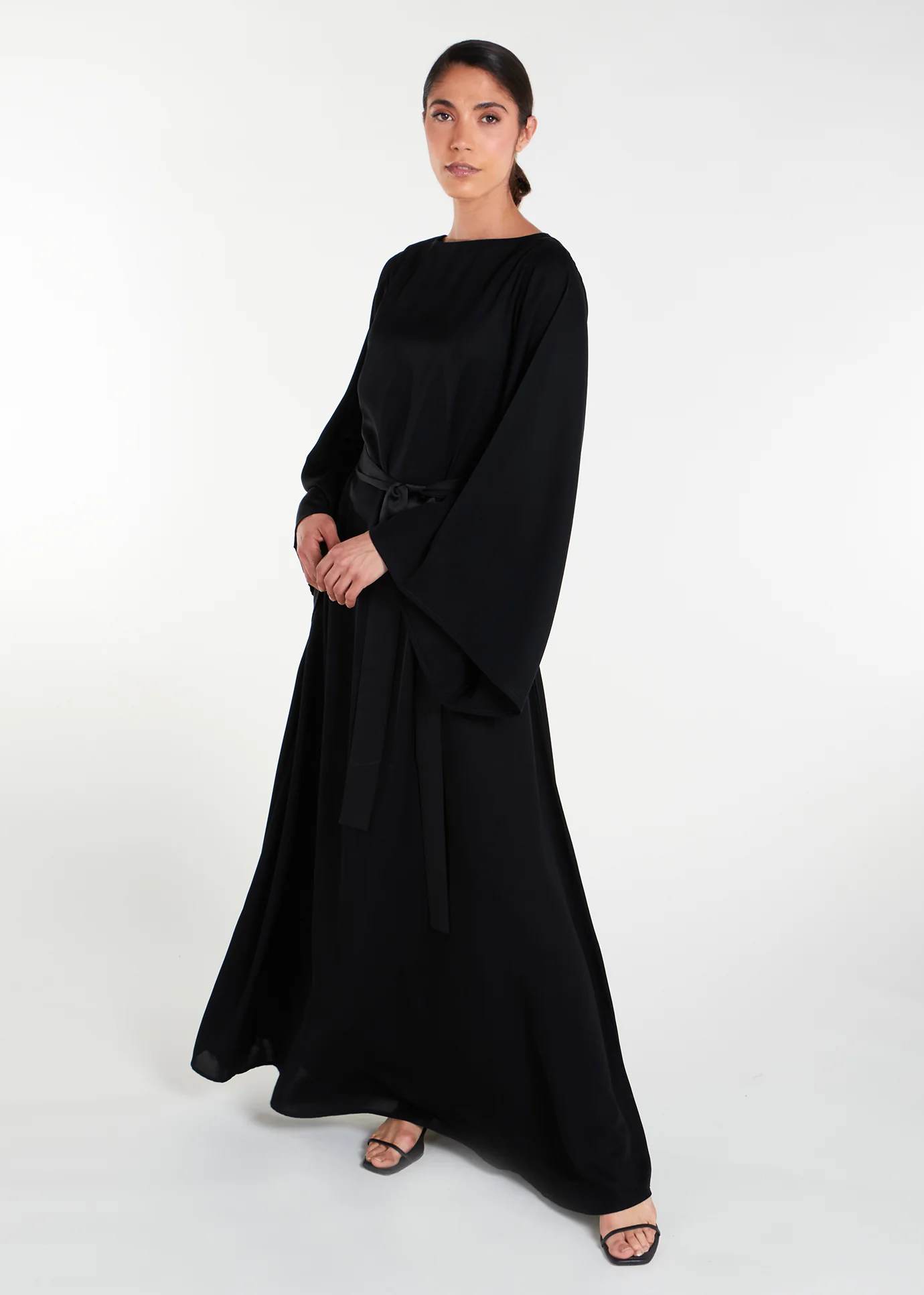 Bell Sleeve Abaya Black - Image 4