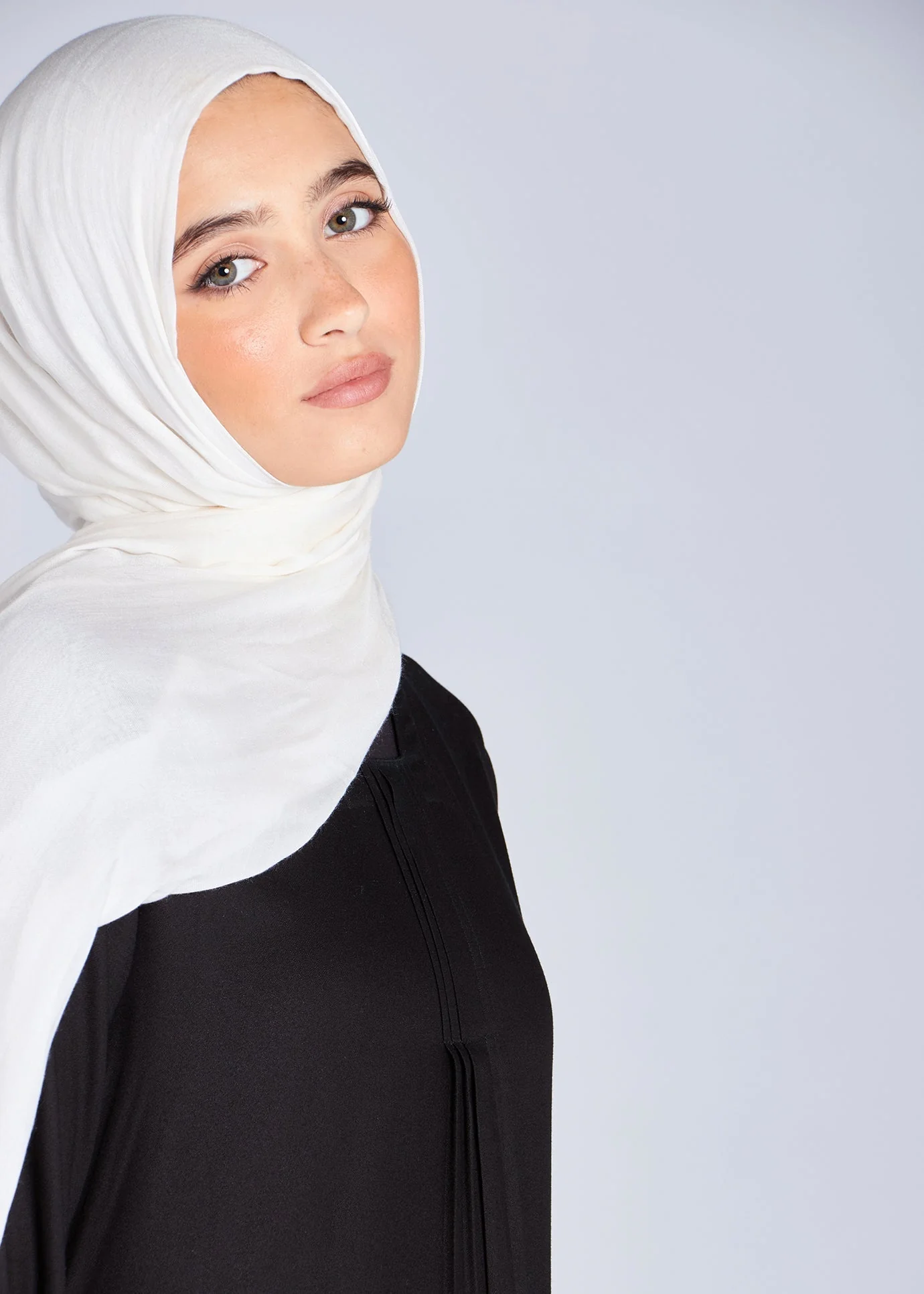 Black Sea Abaya Black - Image 4
