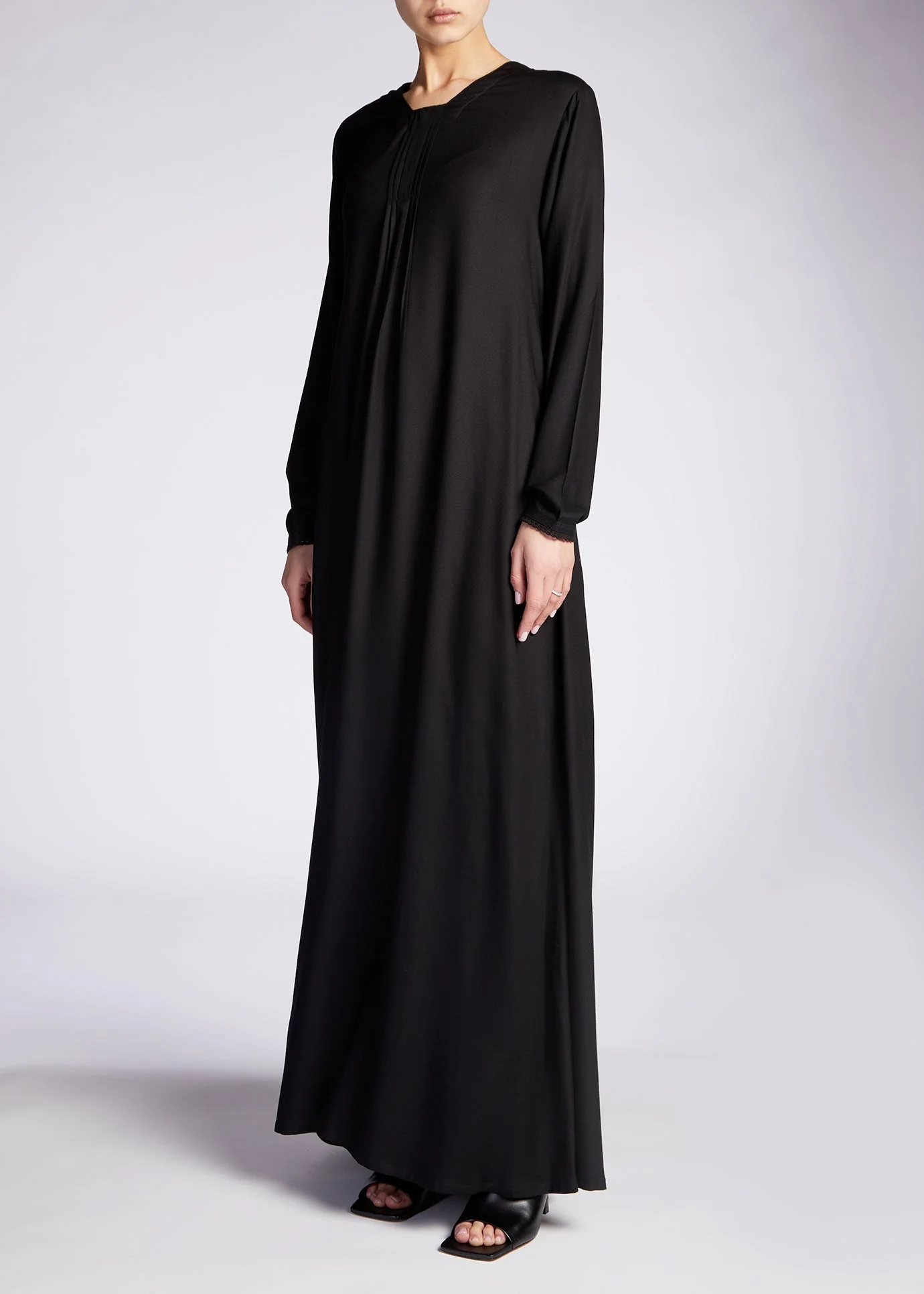 Black Sea Abaya Black - Image 5