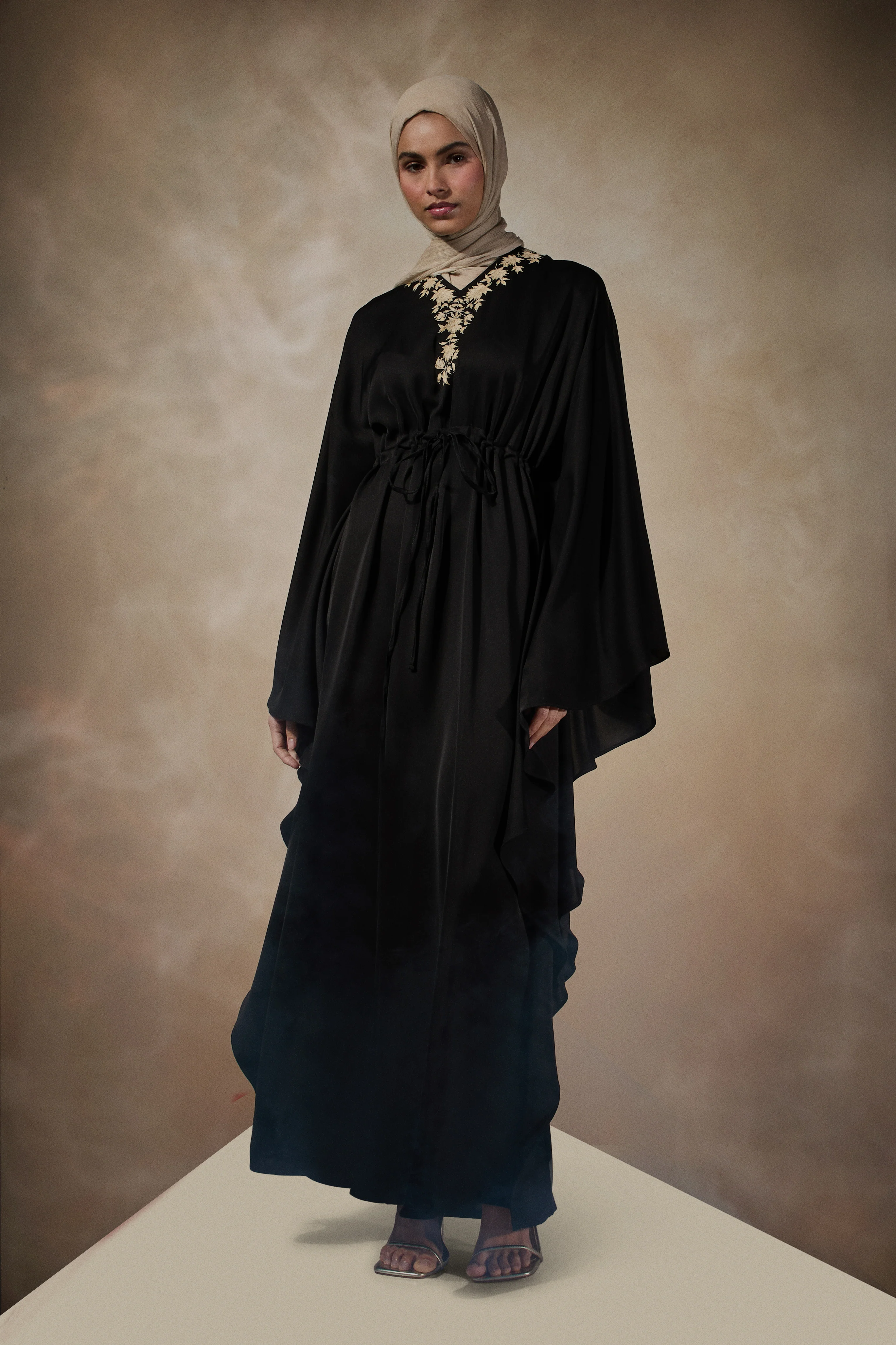 Cascade Kaftan Black - Image 11
