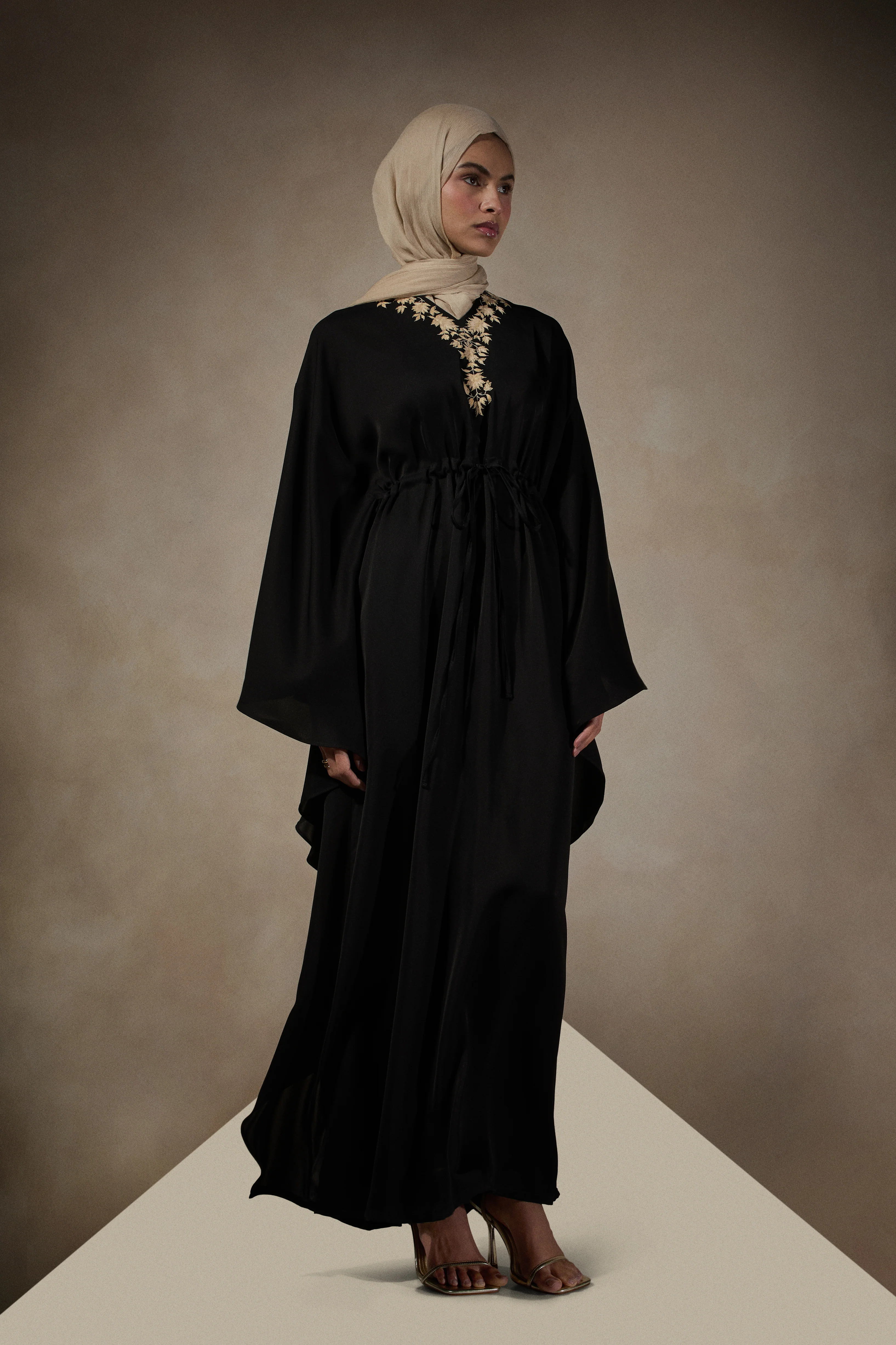 Cascade Kaftan Black - Image 3