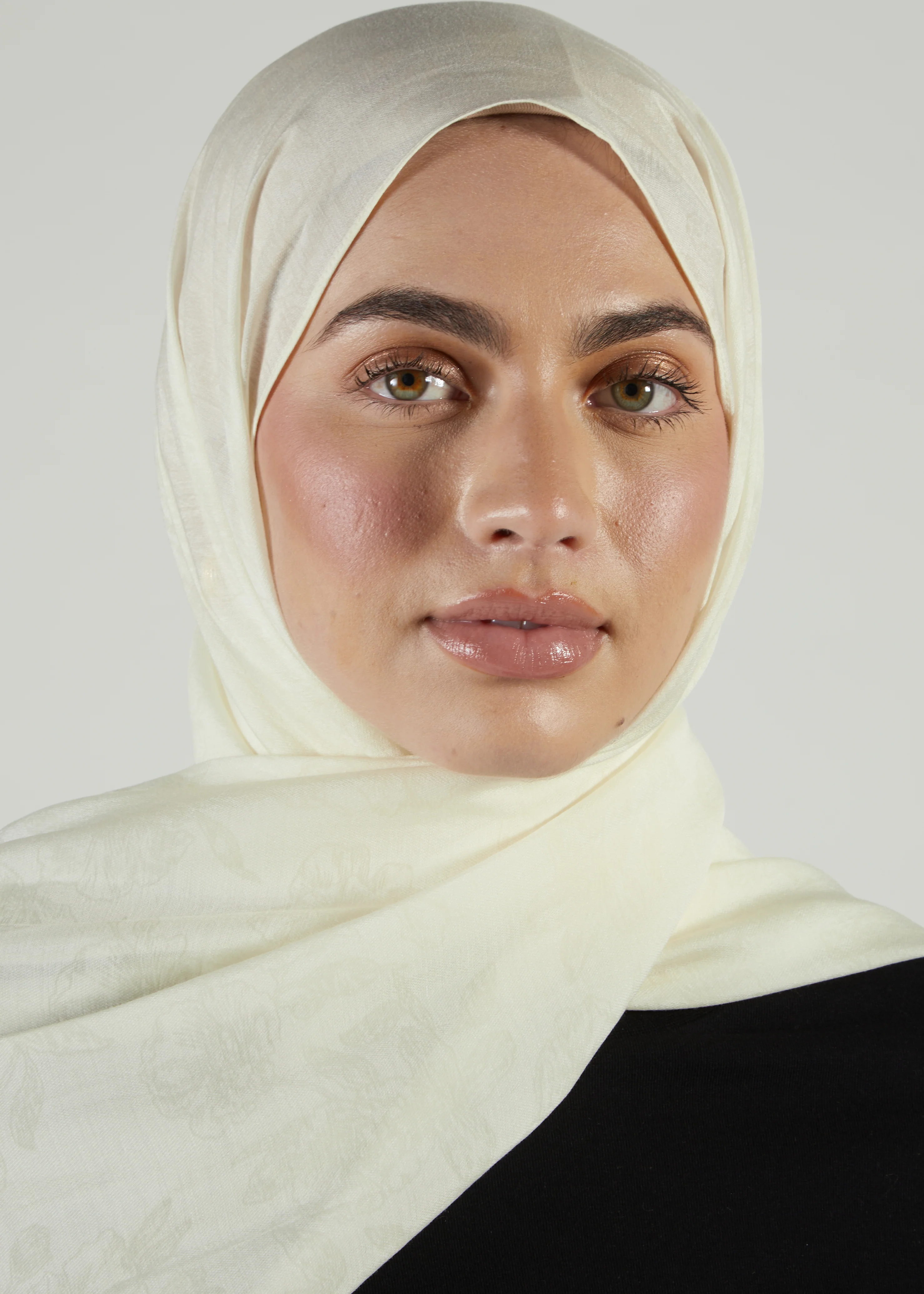 Cotton Peony Hijab - Image 3