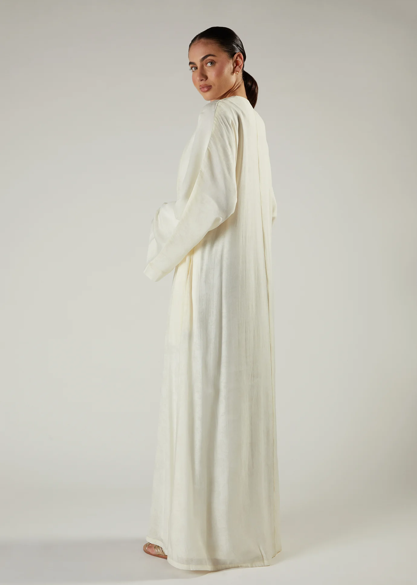 Cotton Peony Open Abaya - Image 4