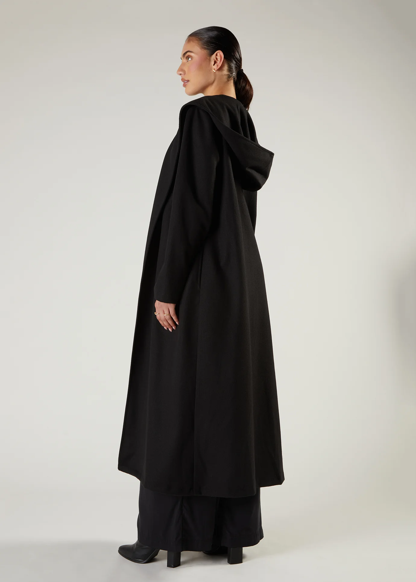Cover Up Black - Image 3