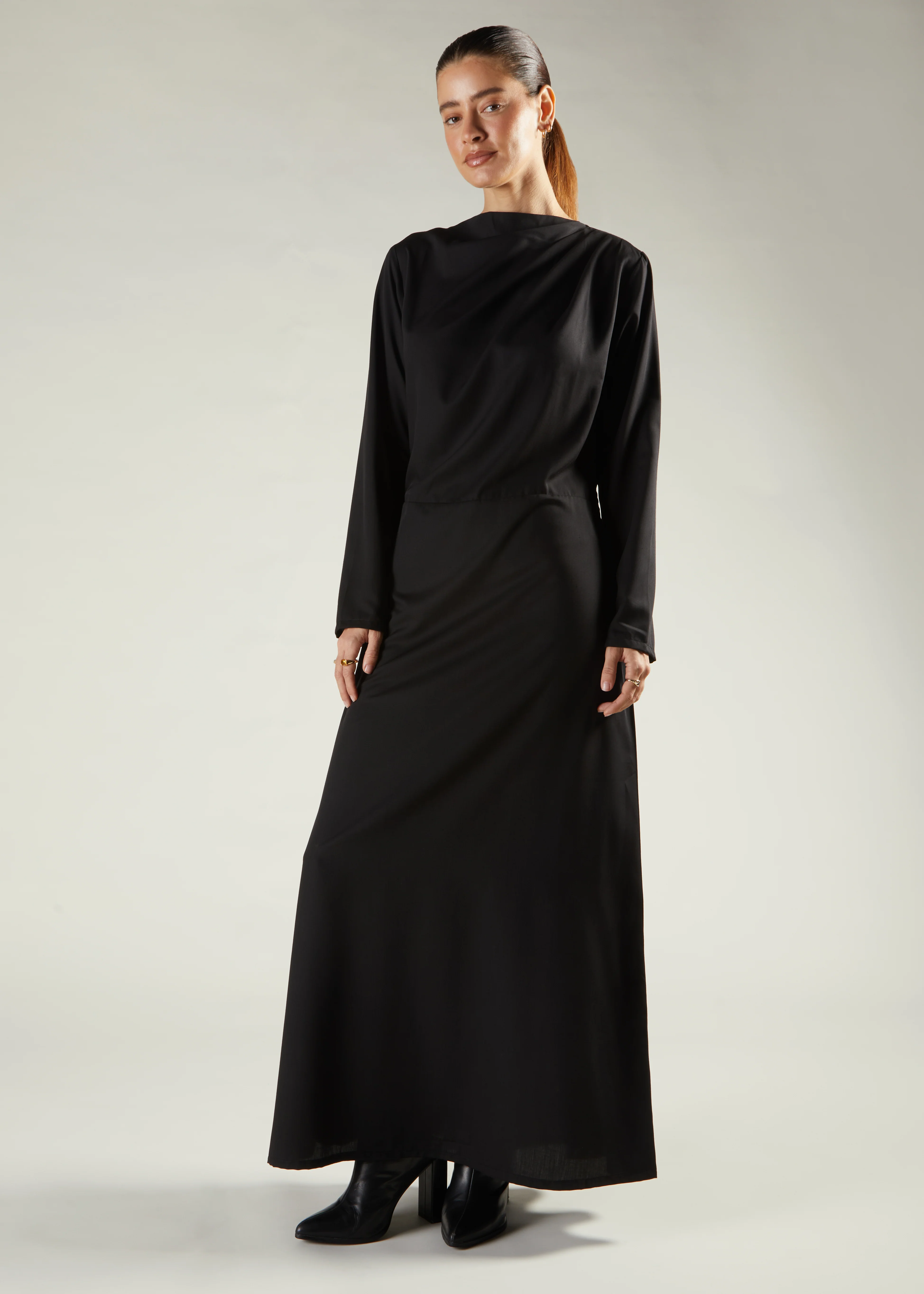 Cowl Neck Abaya Black - Image 2