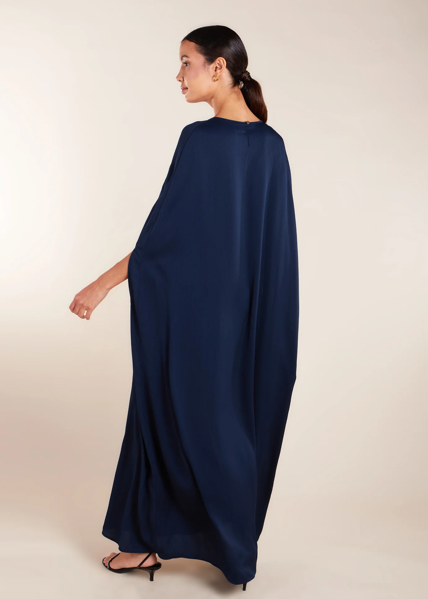 Crinkled Kaftan Navy - Final Sale - Image 8