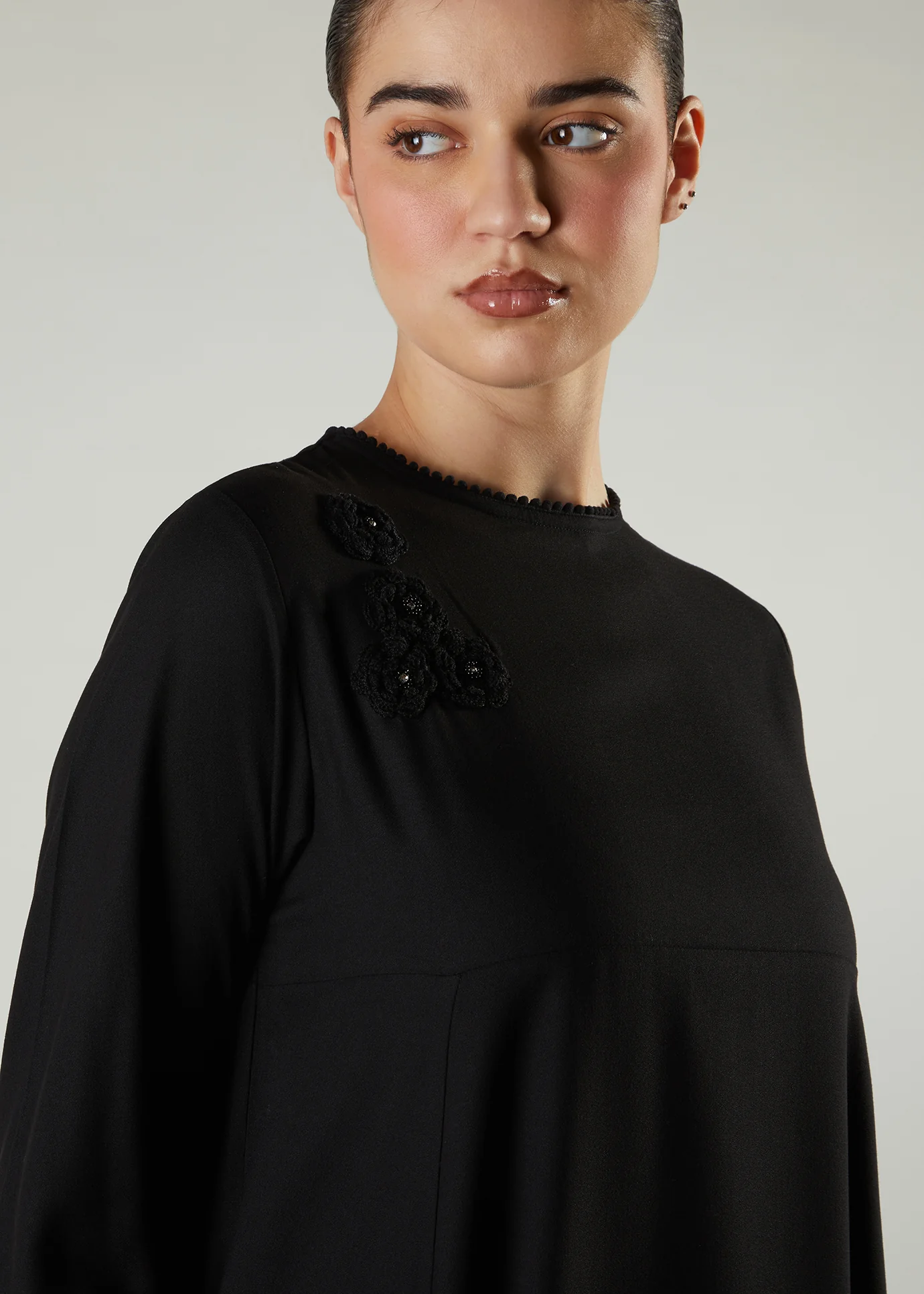 Crochet Flare Abaya - Image 2