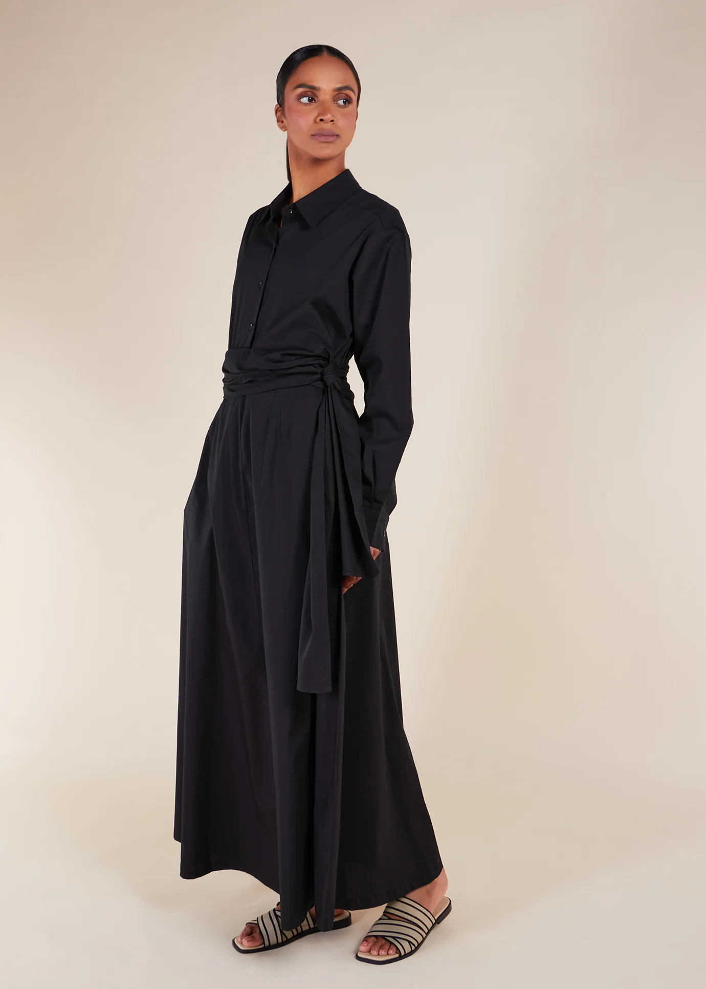 Cropped Cotton Top Black - Image 3