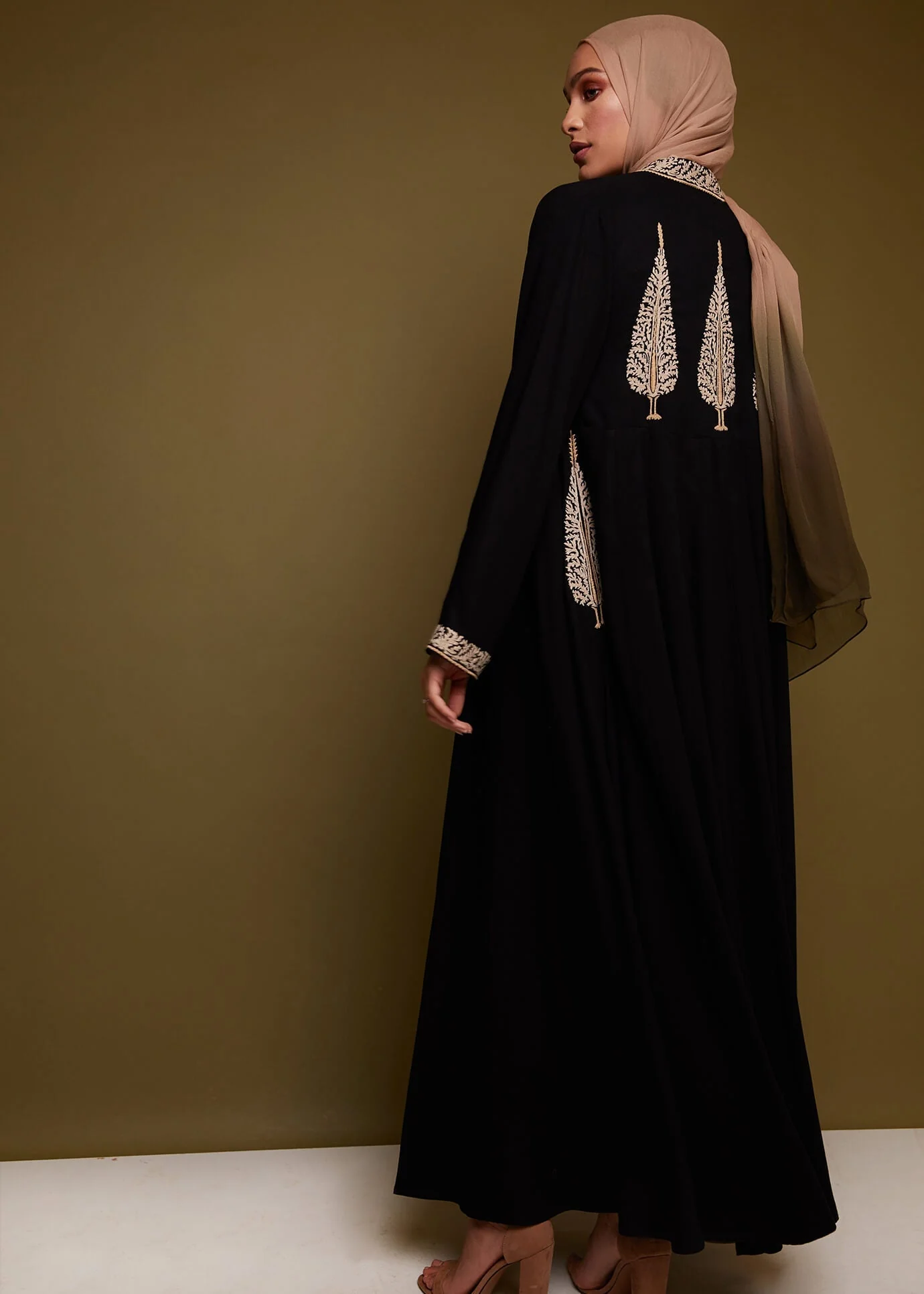 Cypress Open Abaya Black - Image 3