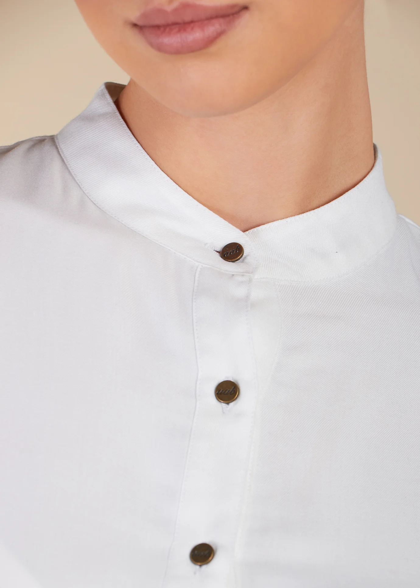 Elementary Abaya White - Final Sale - Image 6