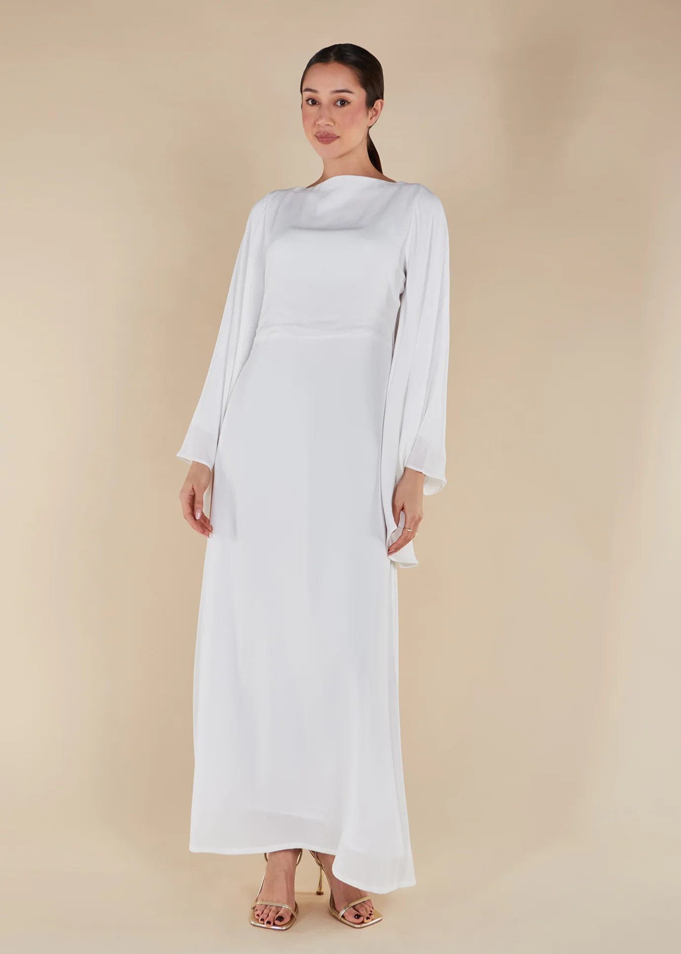Floaty Sleeve Abaya White - Image 3