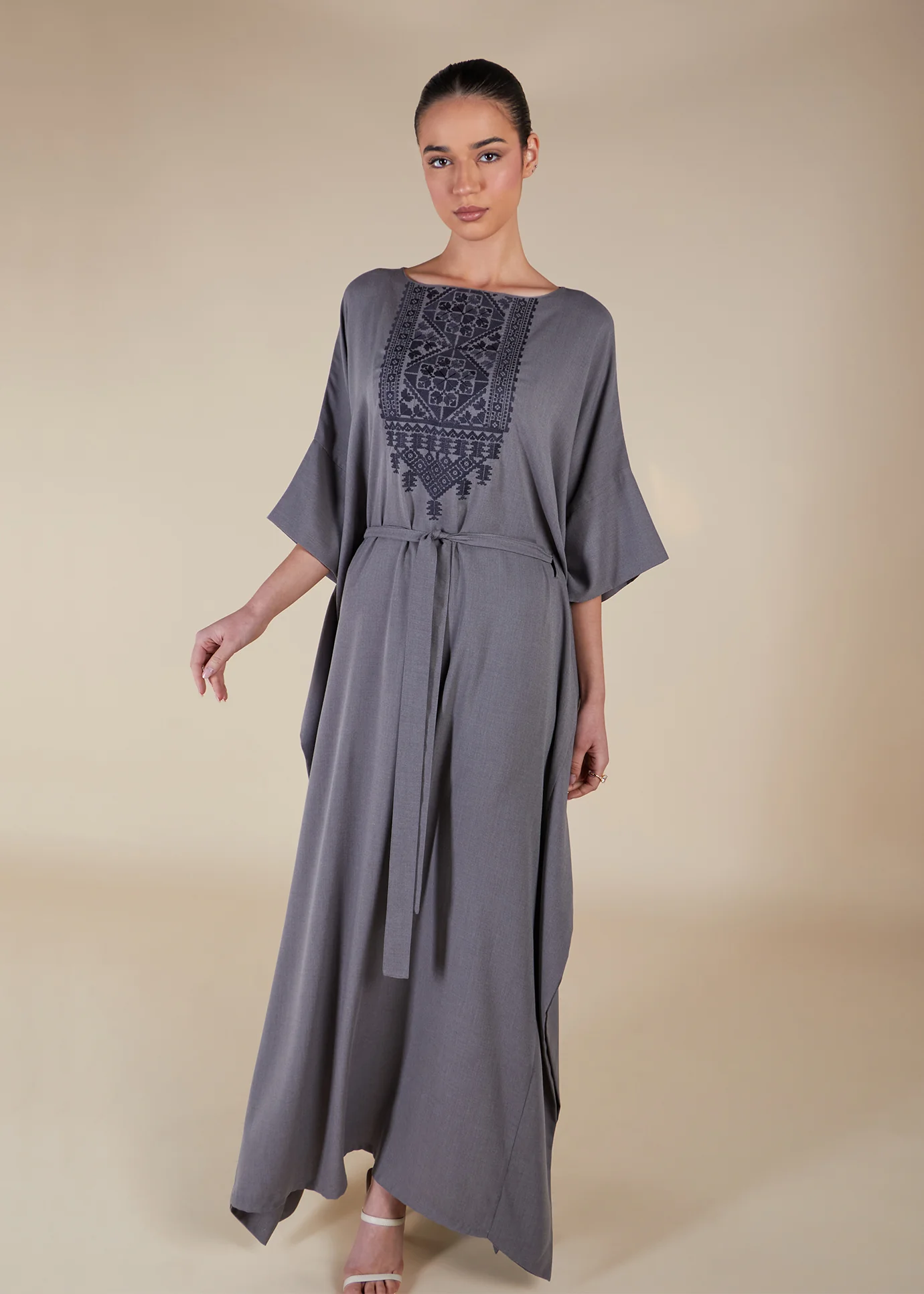 Floaty Tatreez Kaftan Grey - Image 3