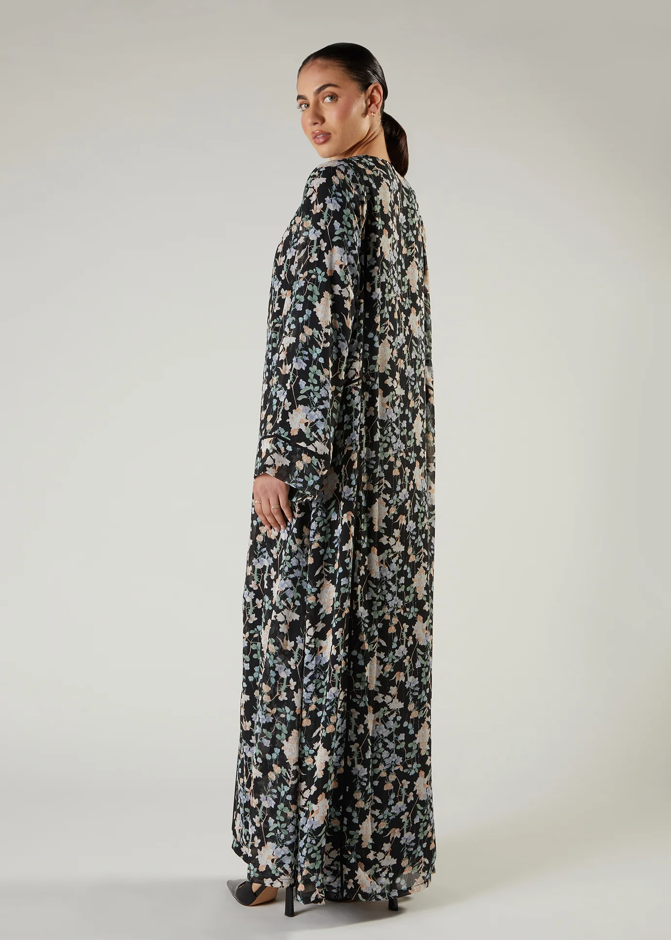 Fluttery Florals Kimono - Image 3