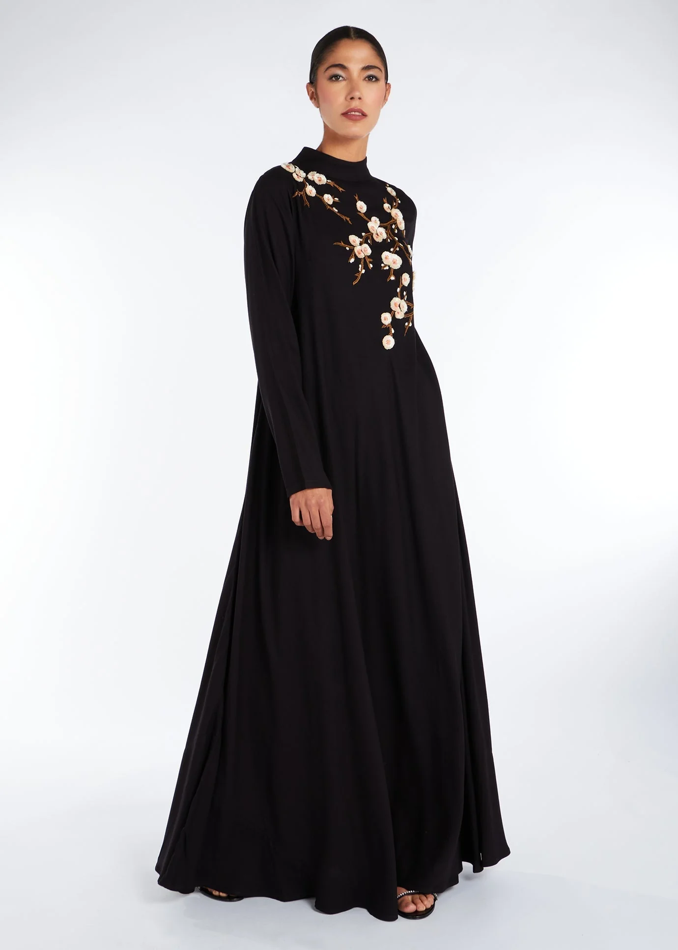 Frangipani Abaya Black - Image 4