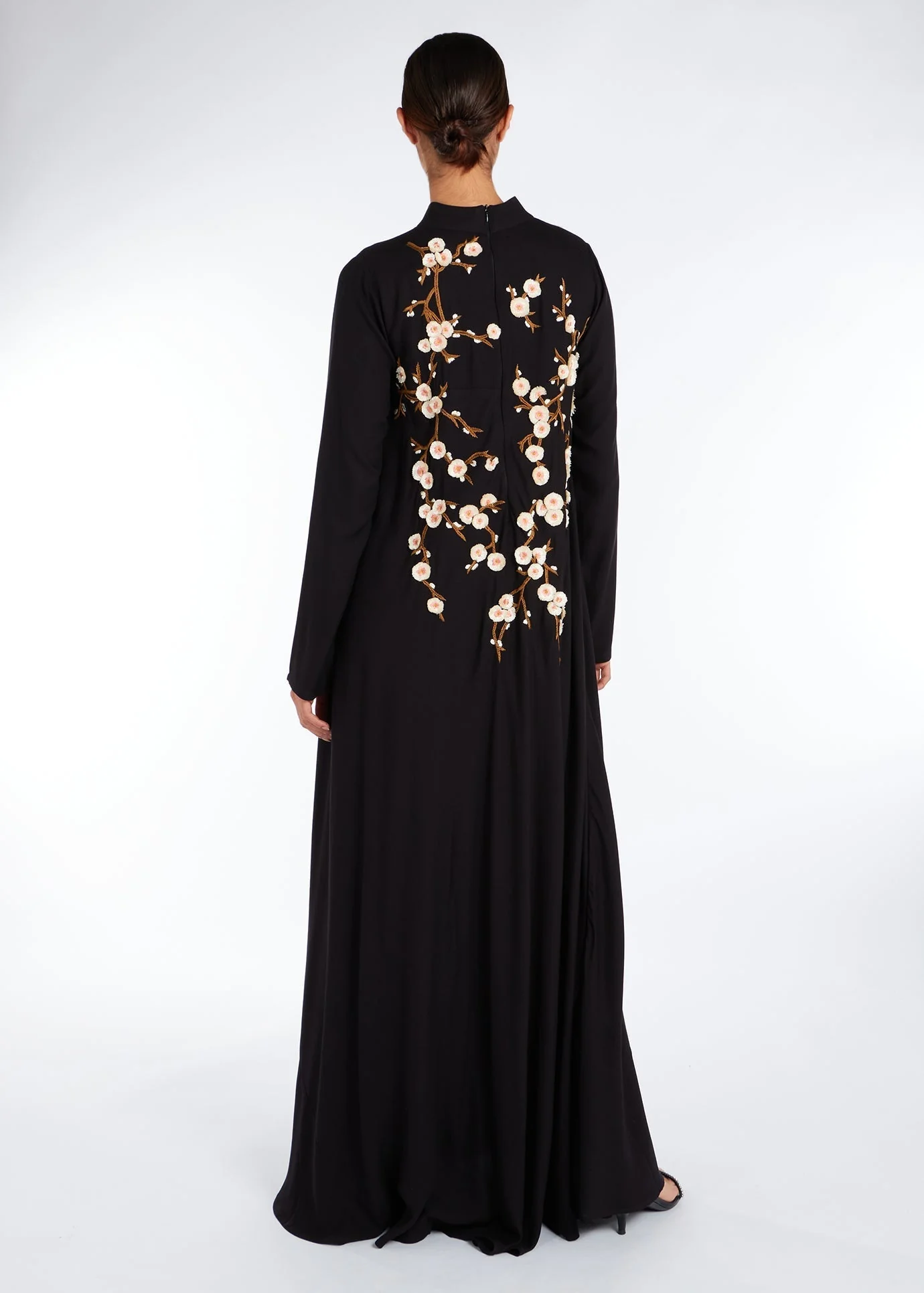 Frangipani Abaya Black - Image 5