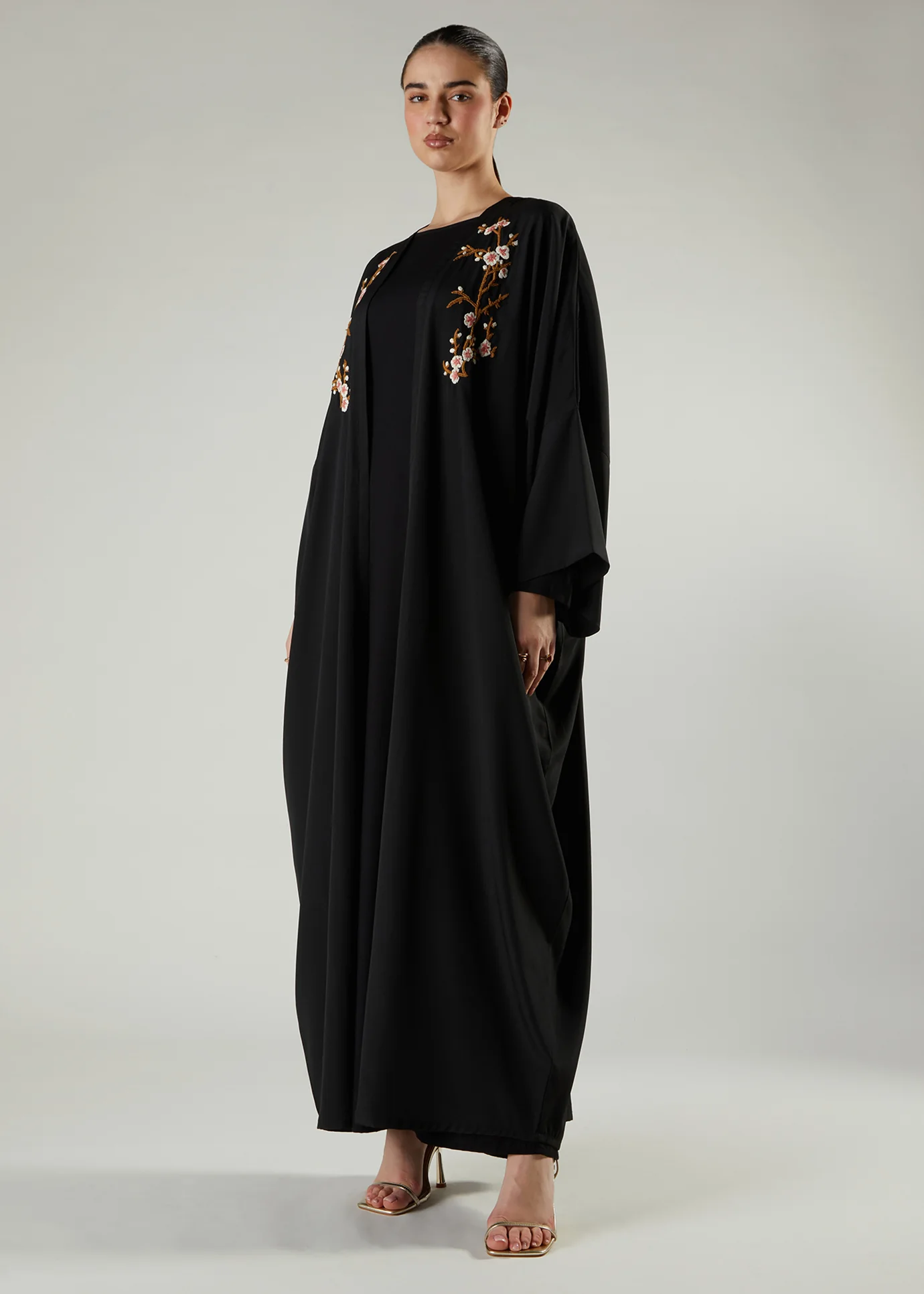 Frangipani Open Abaya Black - Image 5