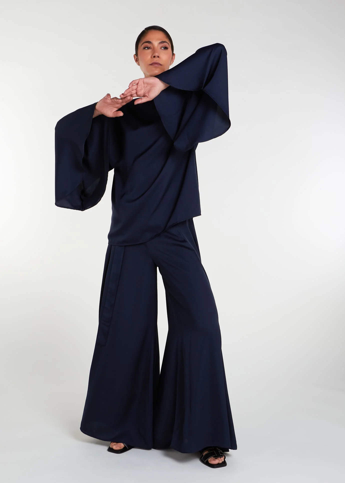 Full Flare Trousers Navy - Image 5