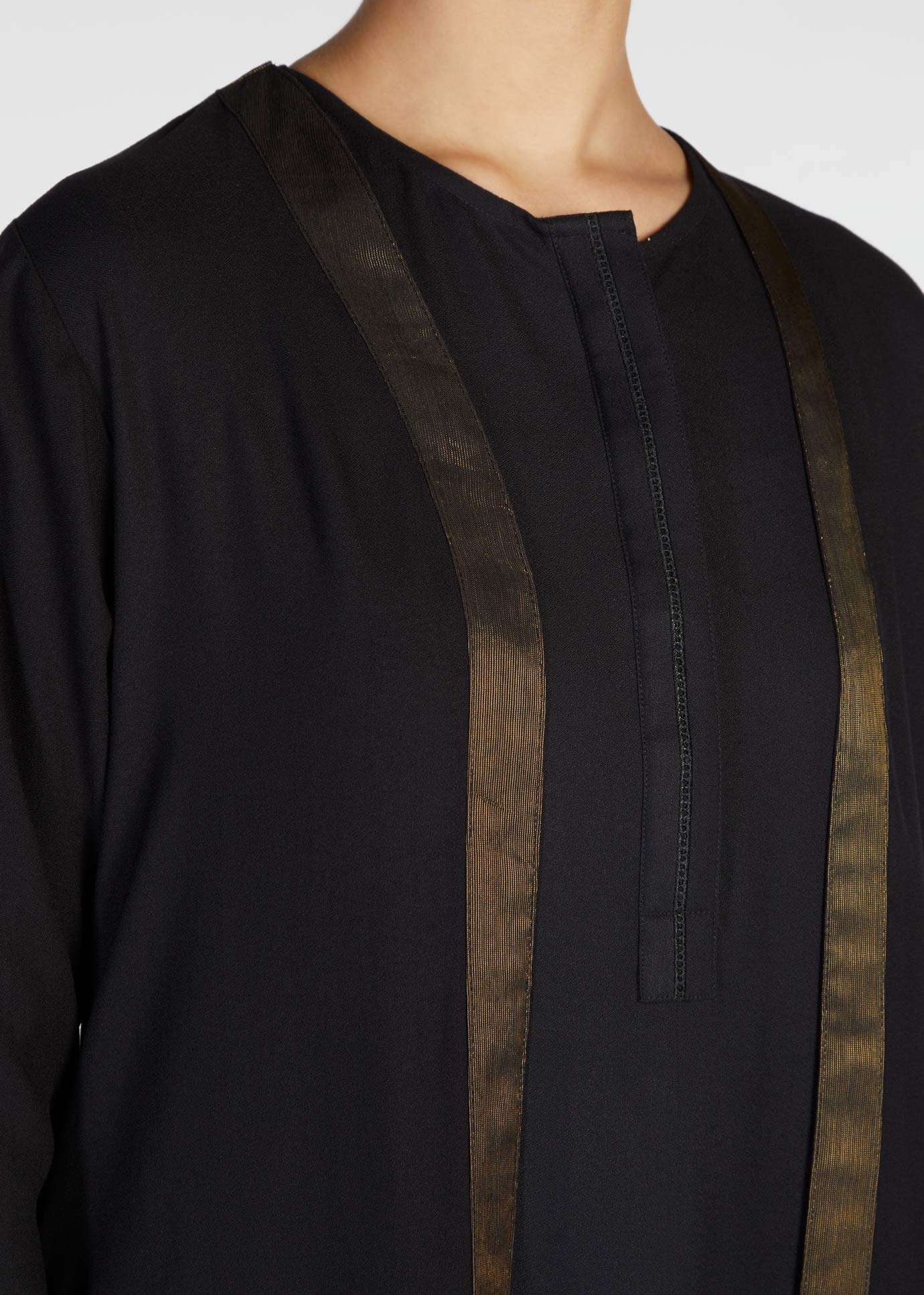 Golden Oud Kimono Black - Image 6