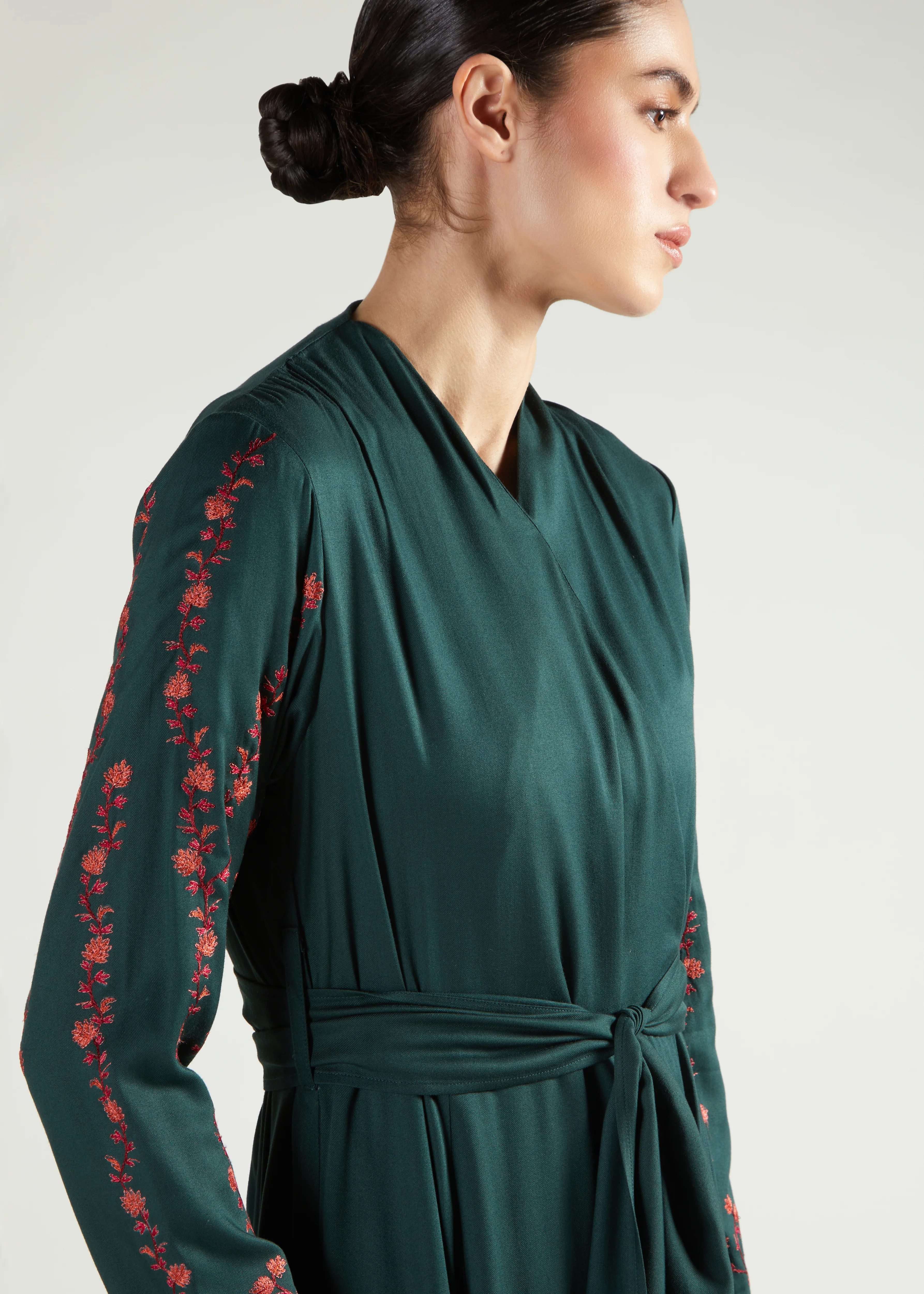 Green Garnet Abaya - Image 8