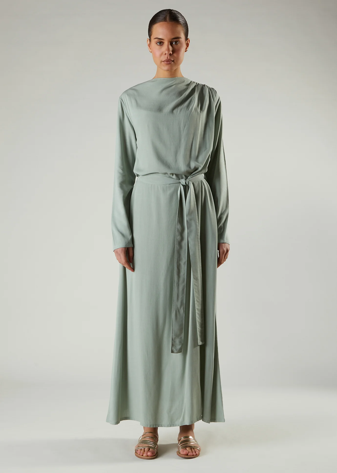 Green Tea Cowl Abaya - Image 3