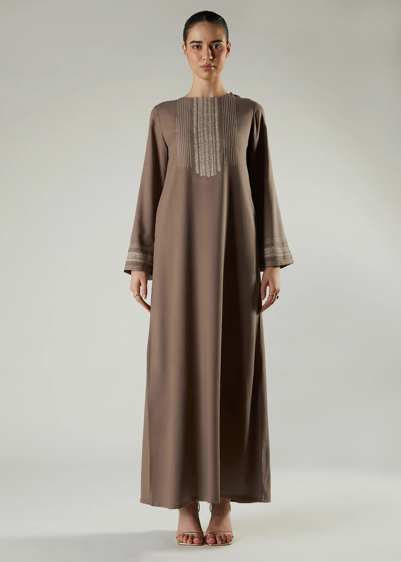 Herringbone Stitch Abaya - Image 3