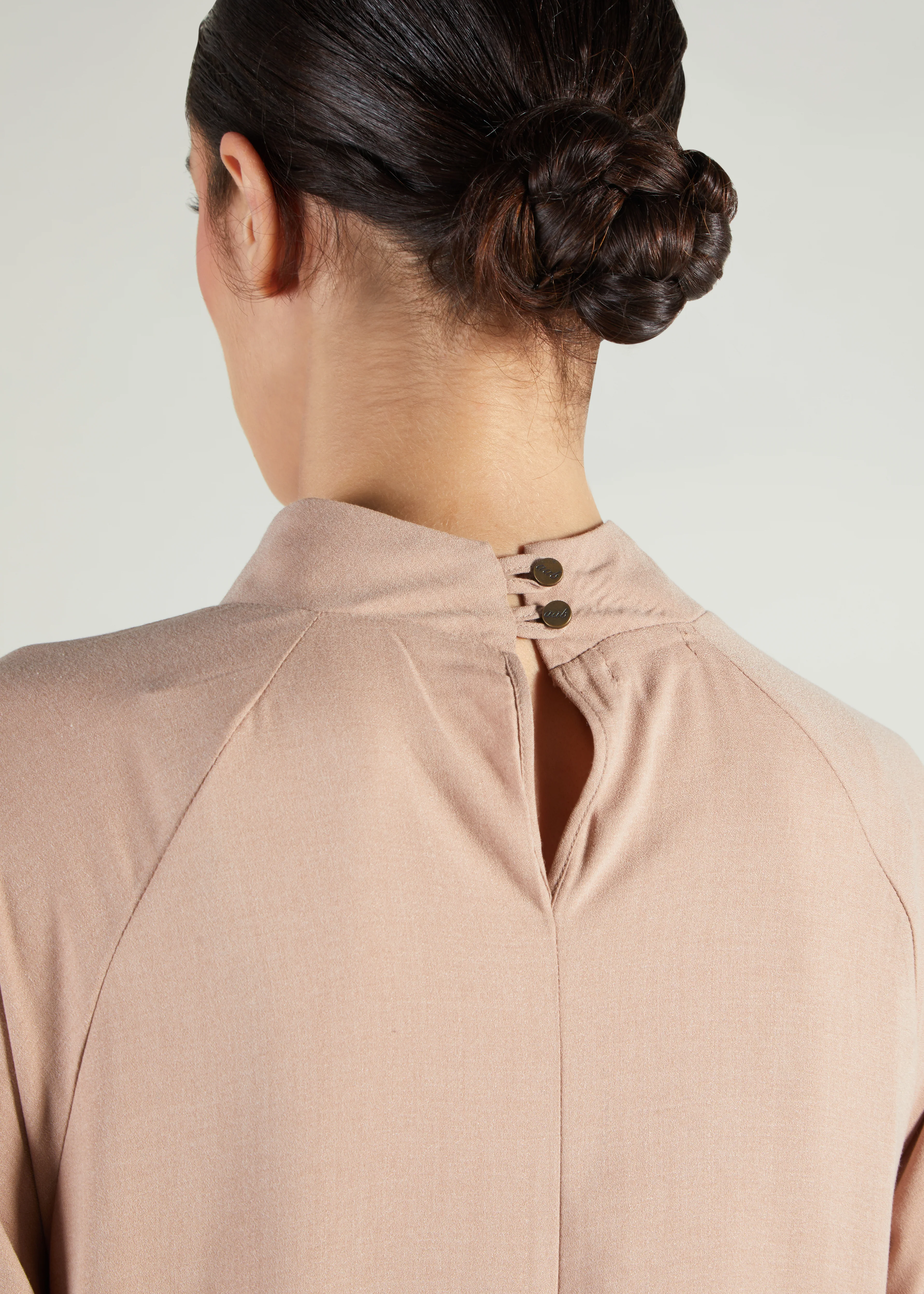 High Neck Abaya Nude - Image 4