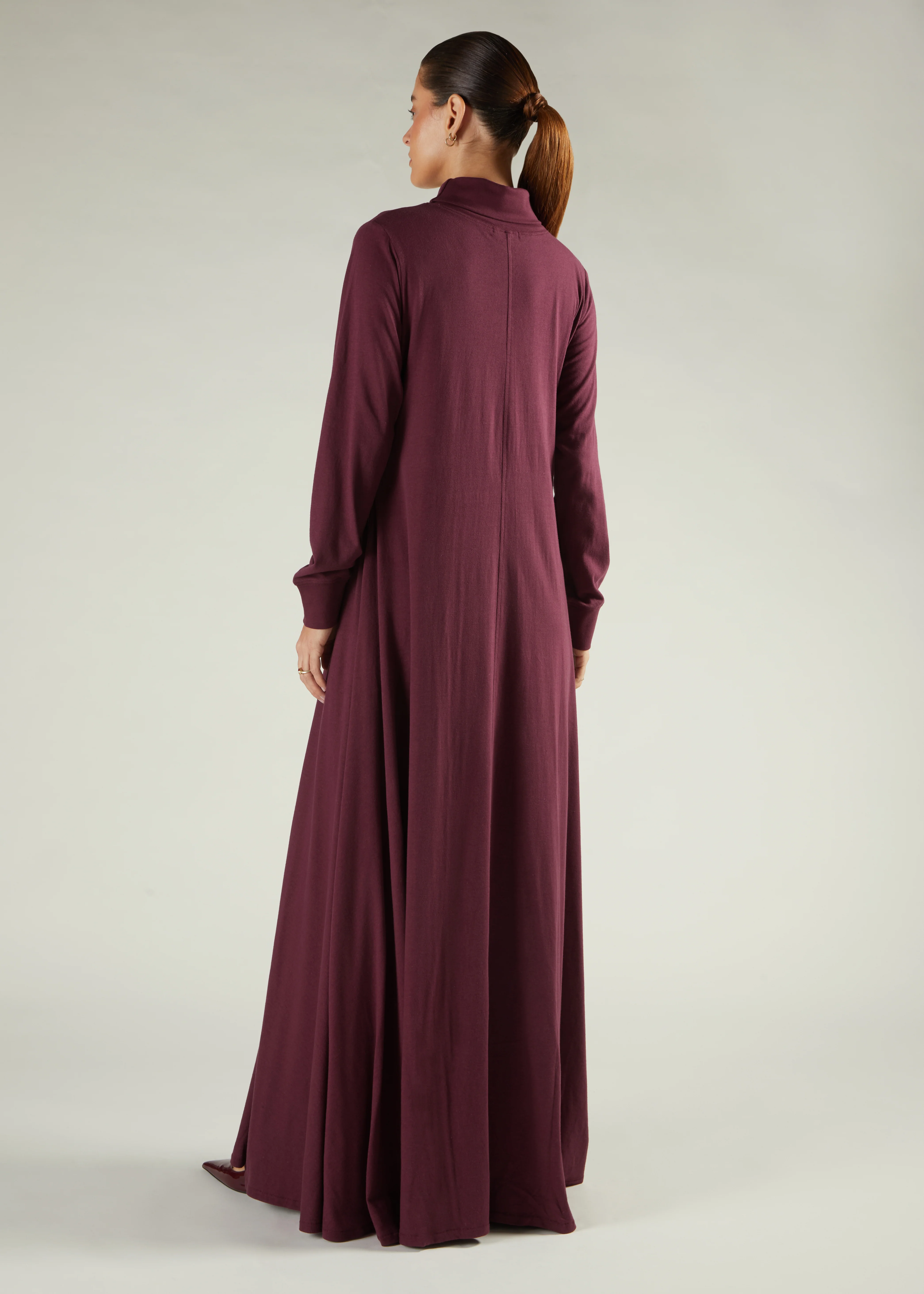 High Neck Abaya Winter Berry - Image 3