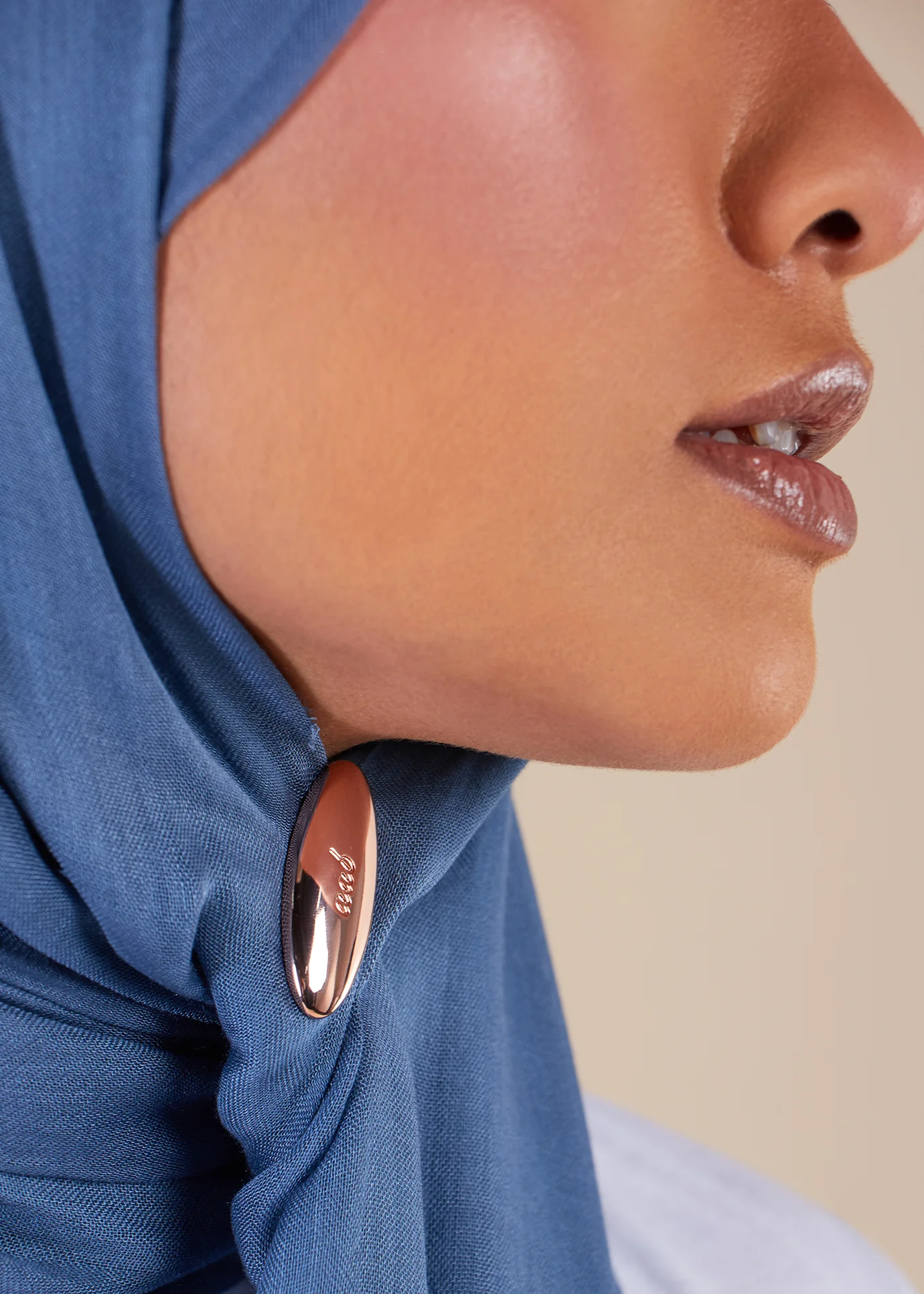 Hijab Clip Rose Gold - Image 4