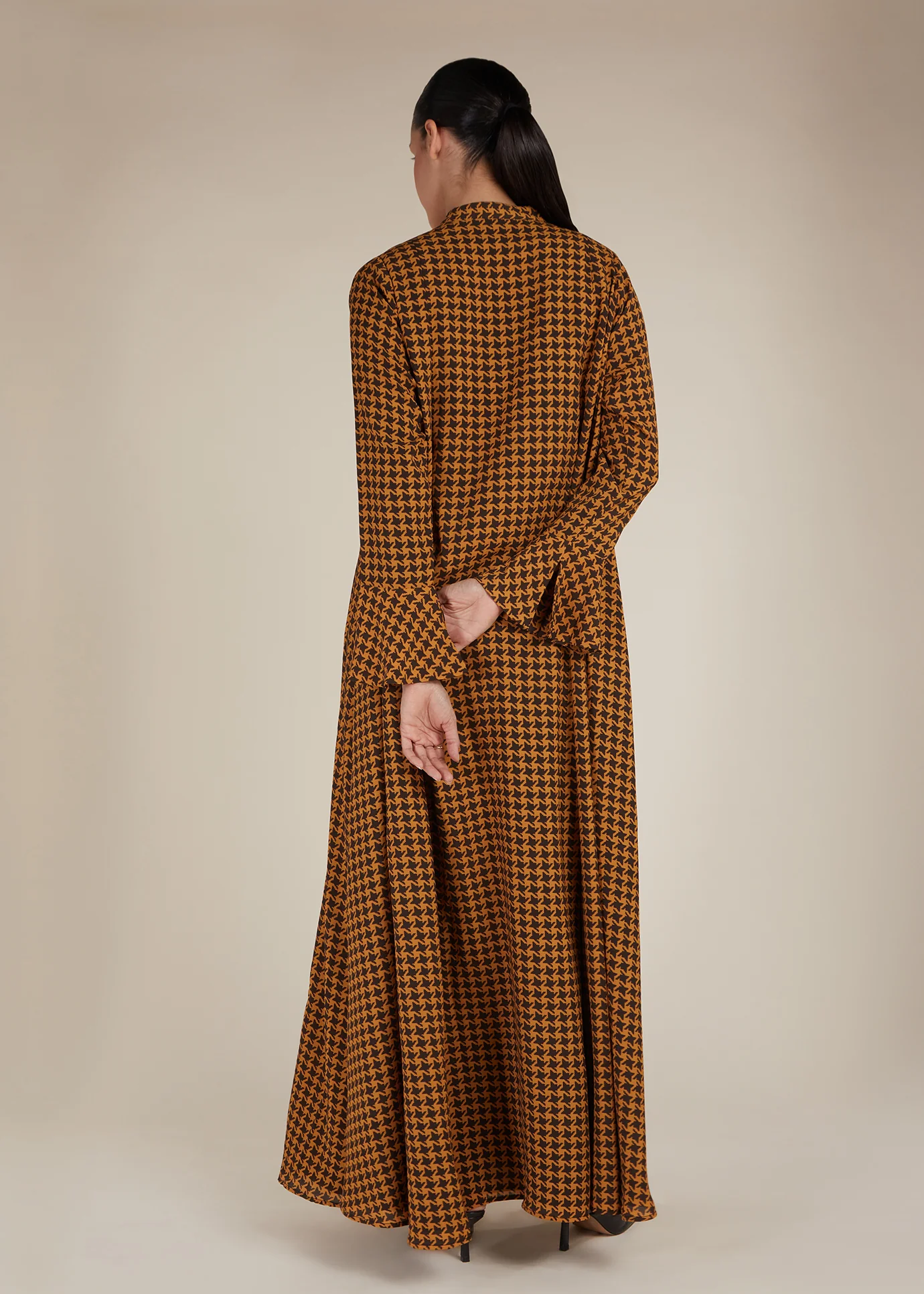 Houndstooth Abaya - Image 3