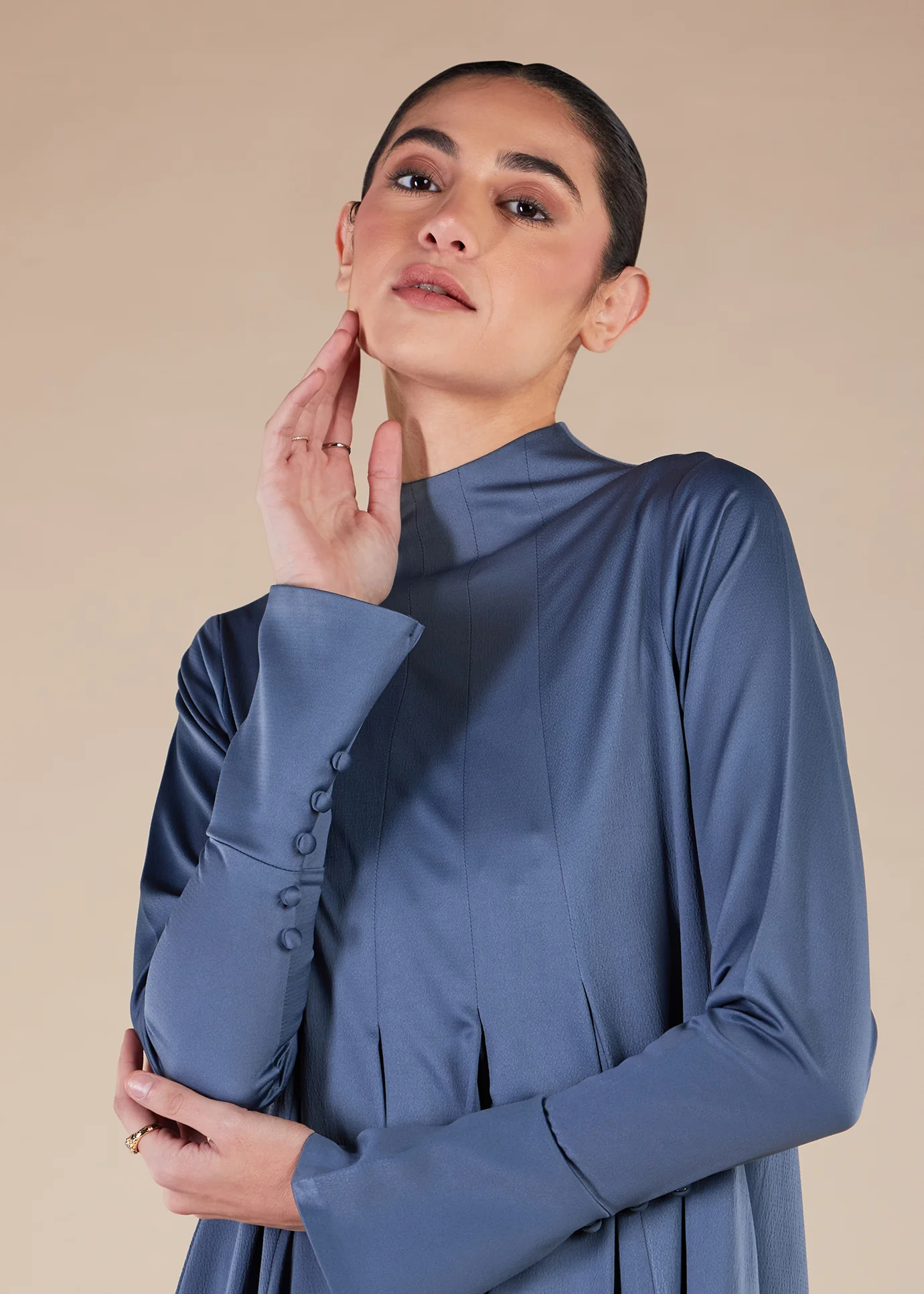 Iris Blue Abaya - Final Sale - Image 5