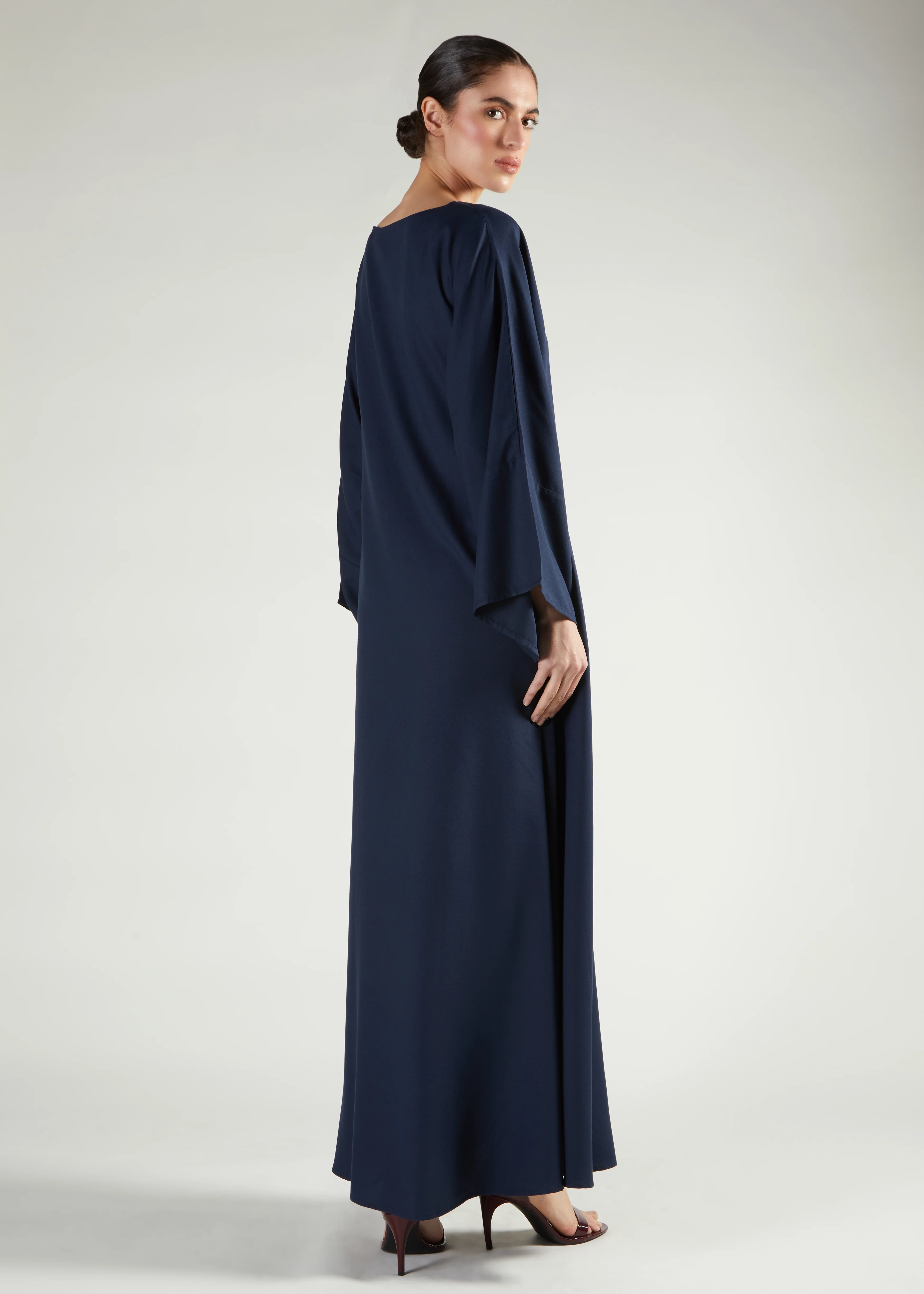 Loose Fit Abaya Navy - Image 3