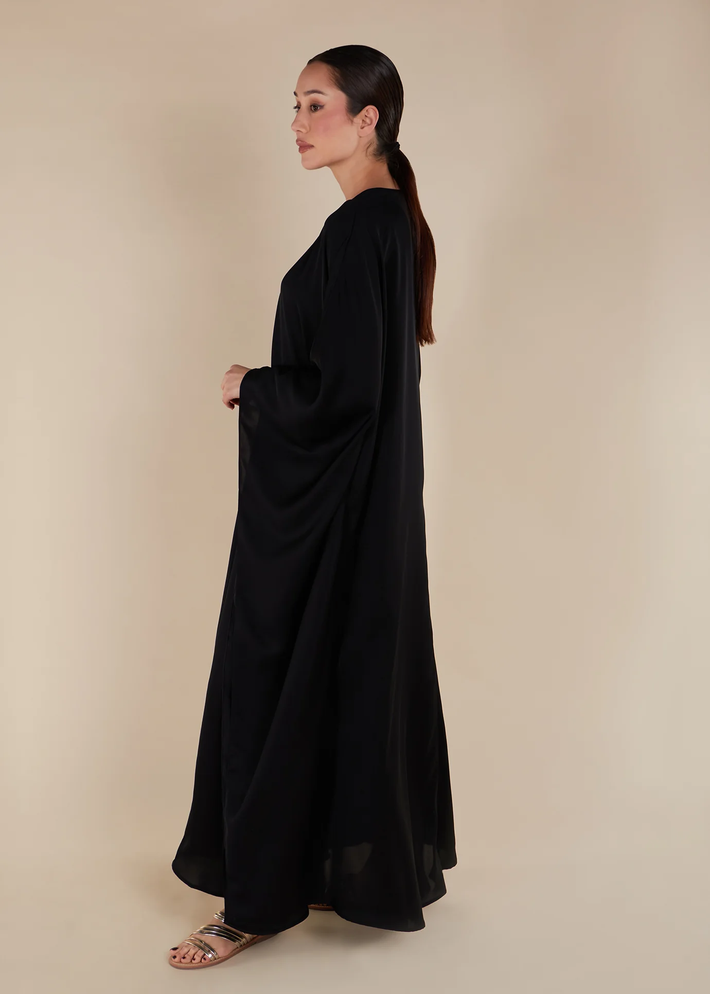 Loose Fit Prayer Abaya Black - Image 3