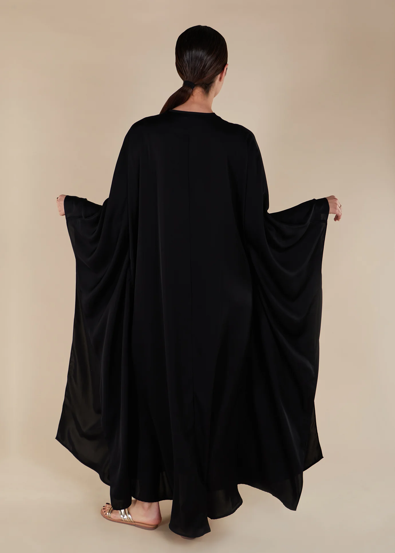Loose Fit Prayer Abaya Black - Image 5
