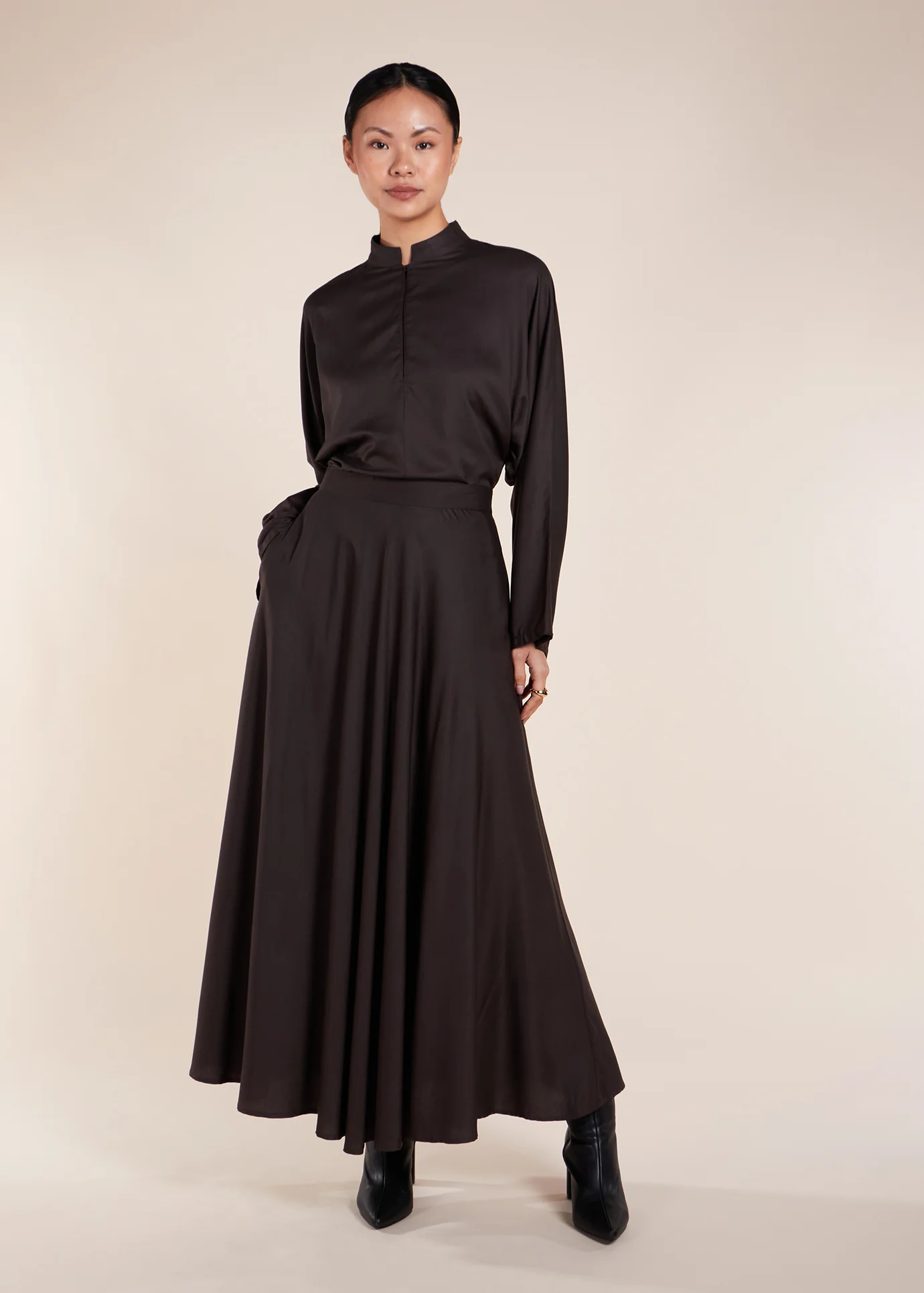 Mandarin Collar Top Charcoal - Image 5