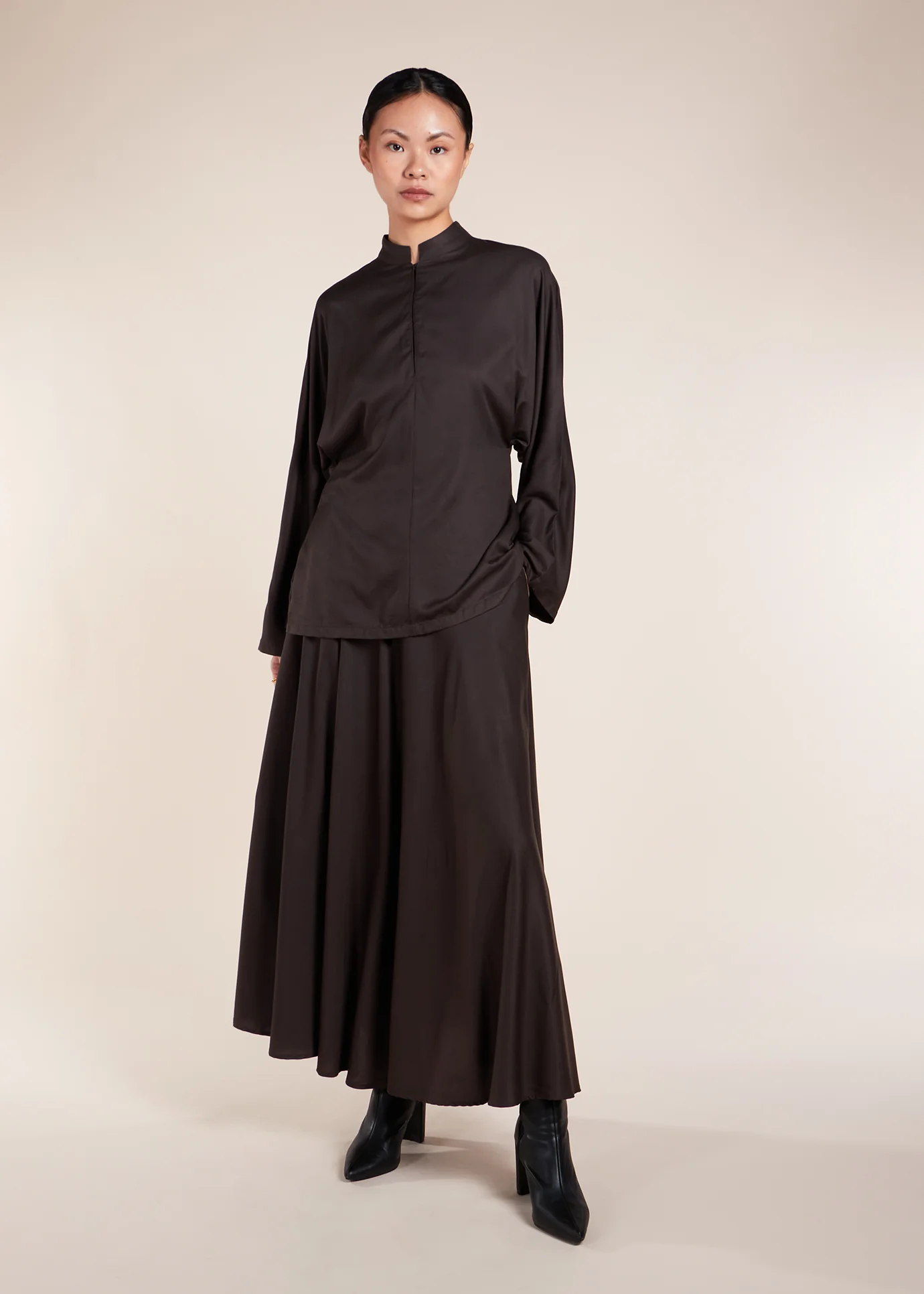 Mandarin Collar Top Charcoal - Image 6