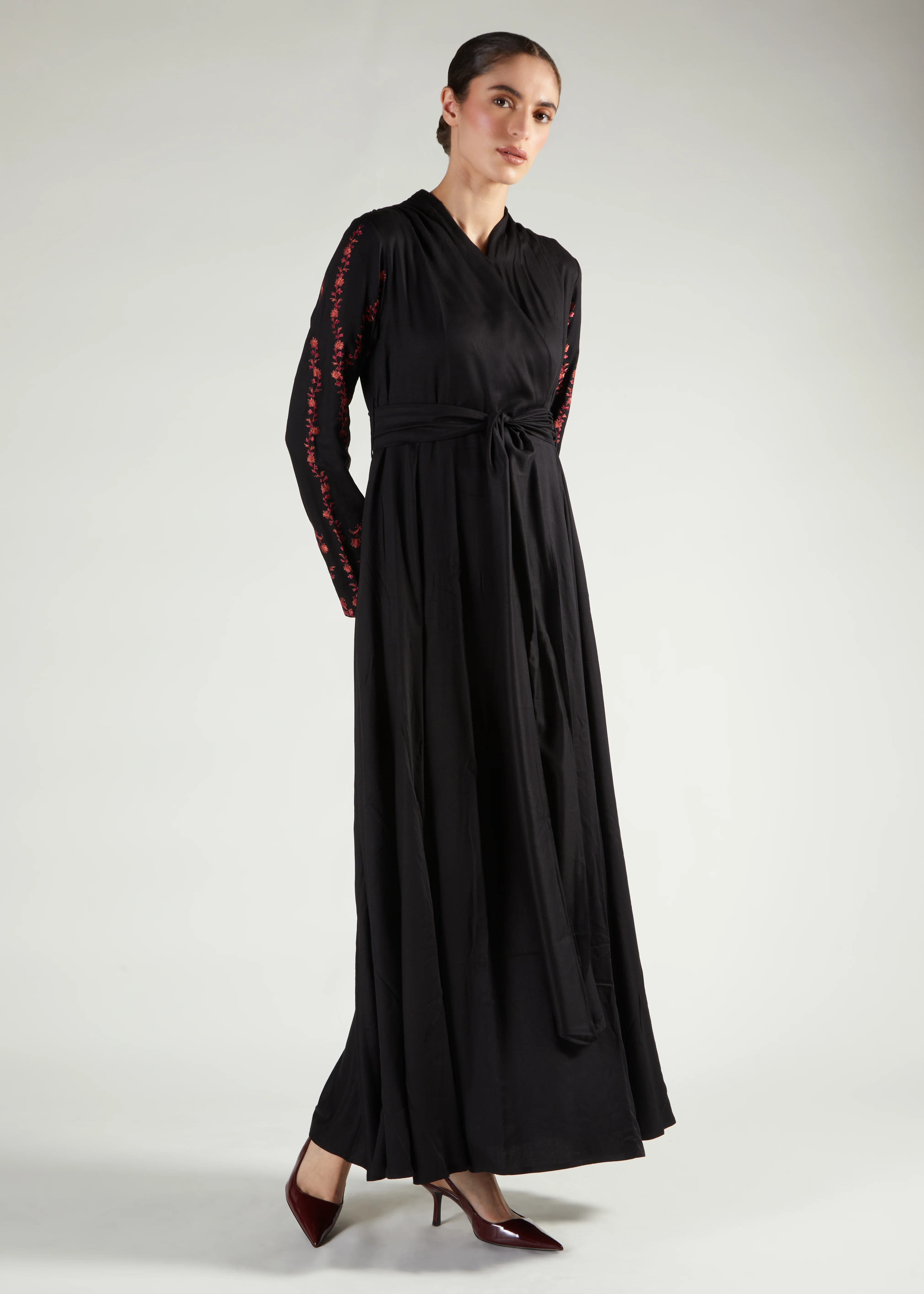 Mandevilla Garden Abaya - Image 4