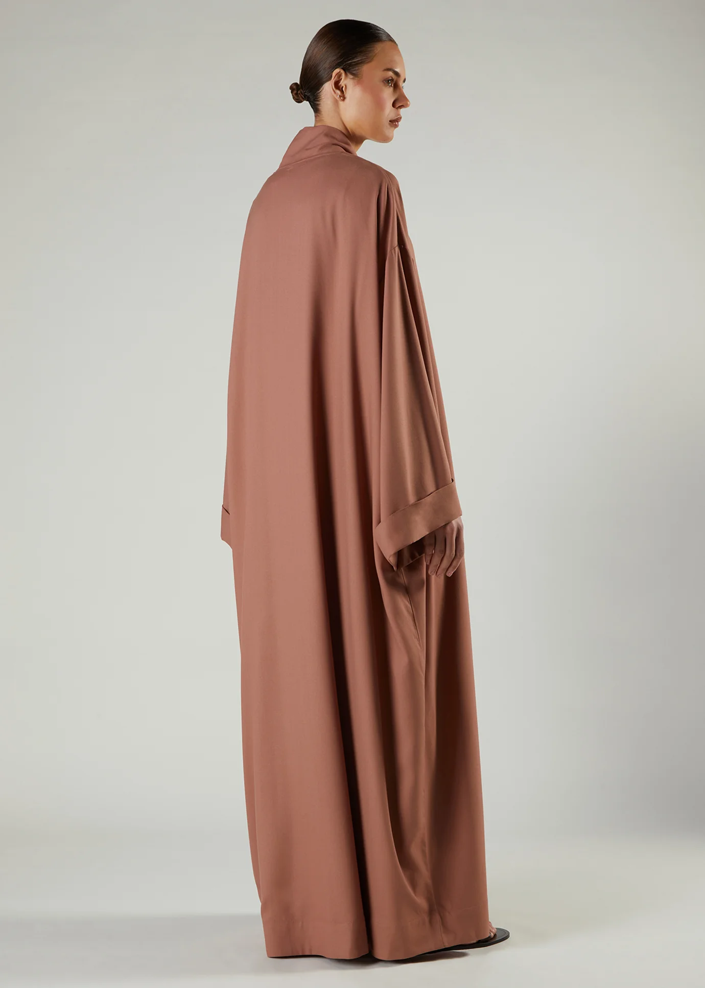 Mocha Open Abaya - Image 4