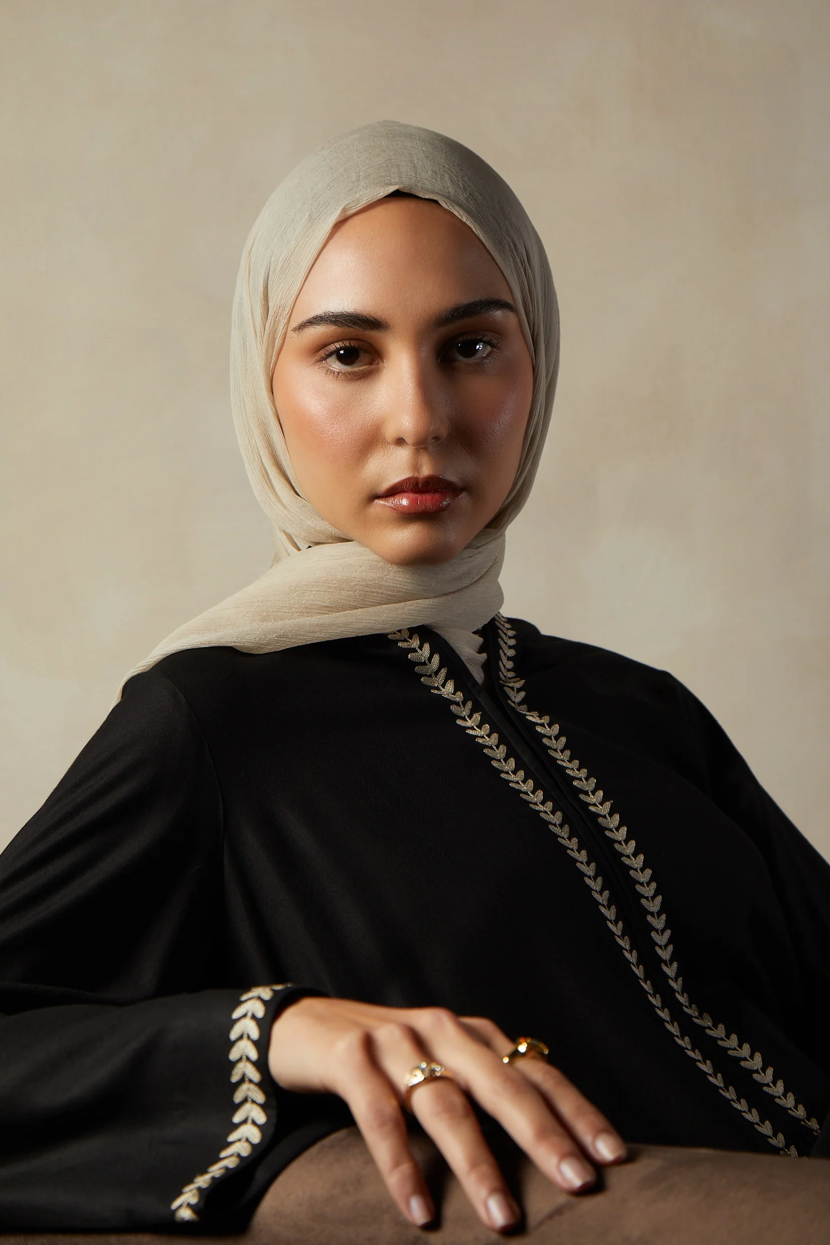 Oak Leaf Abaya - Image 7