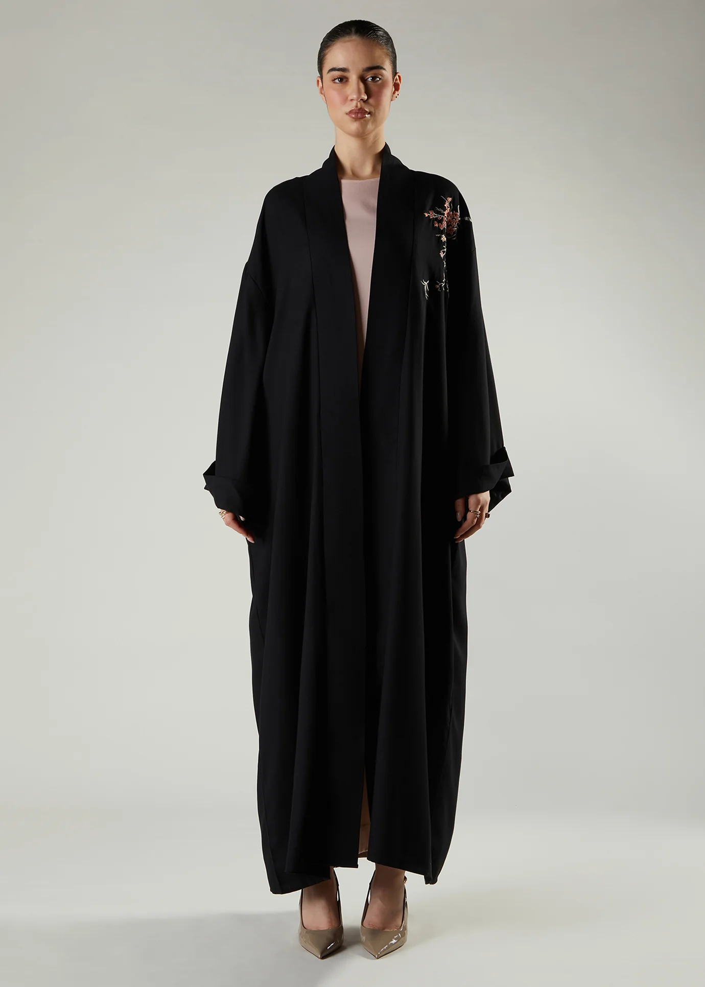 Oriental Open Abaya - Image 2