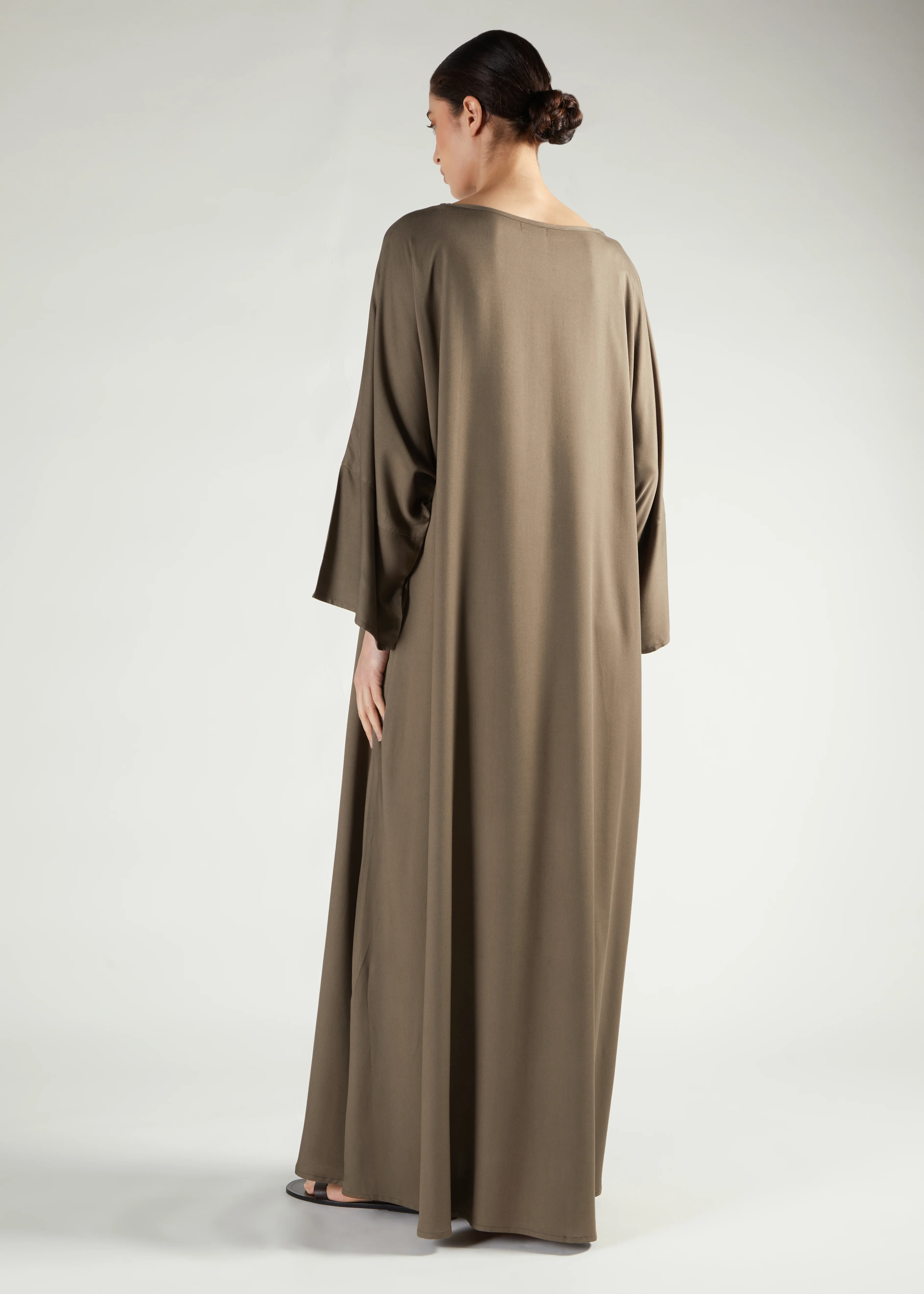 Oversized Abaya Olive - Image 2