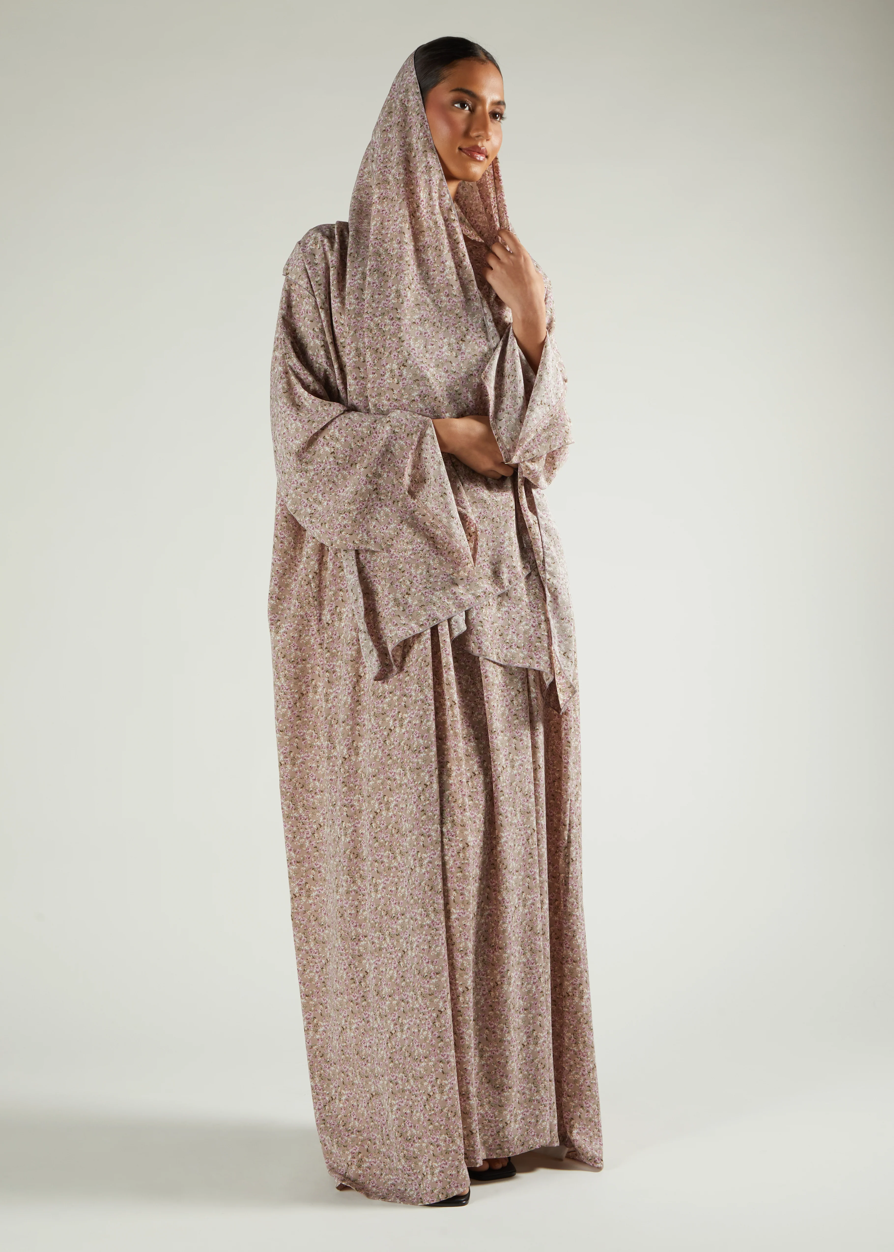 Pink Floral Prayer Abaya & Hijab - Image 3