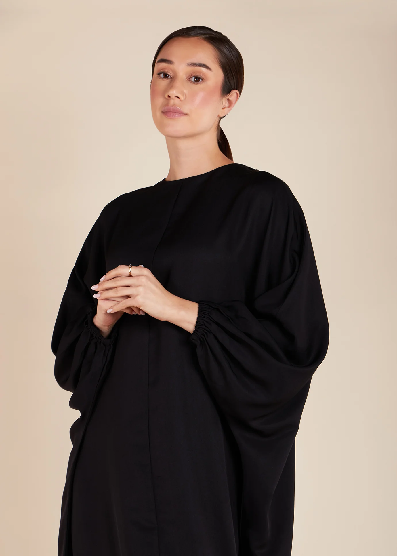 Plain Prayer Abaya Black - Image 4