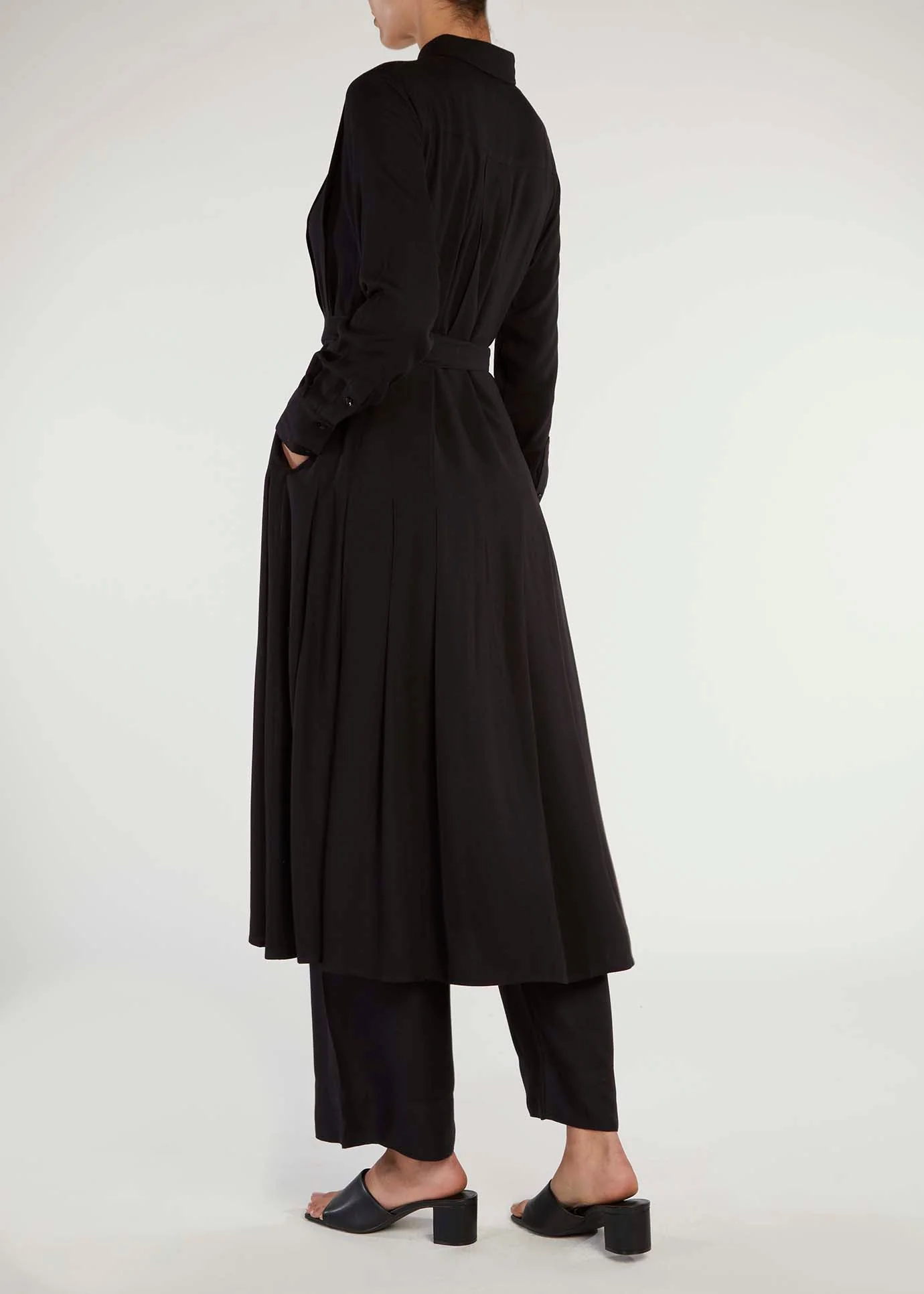 Pleated Shirt Dress Black - Image 3