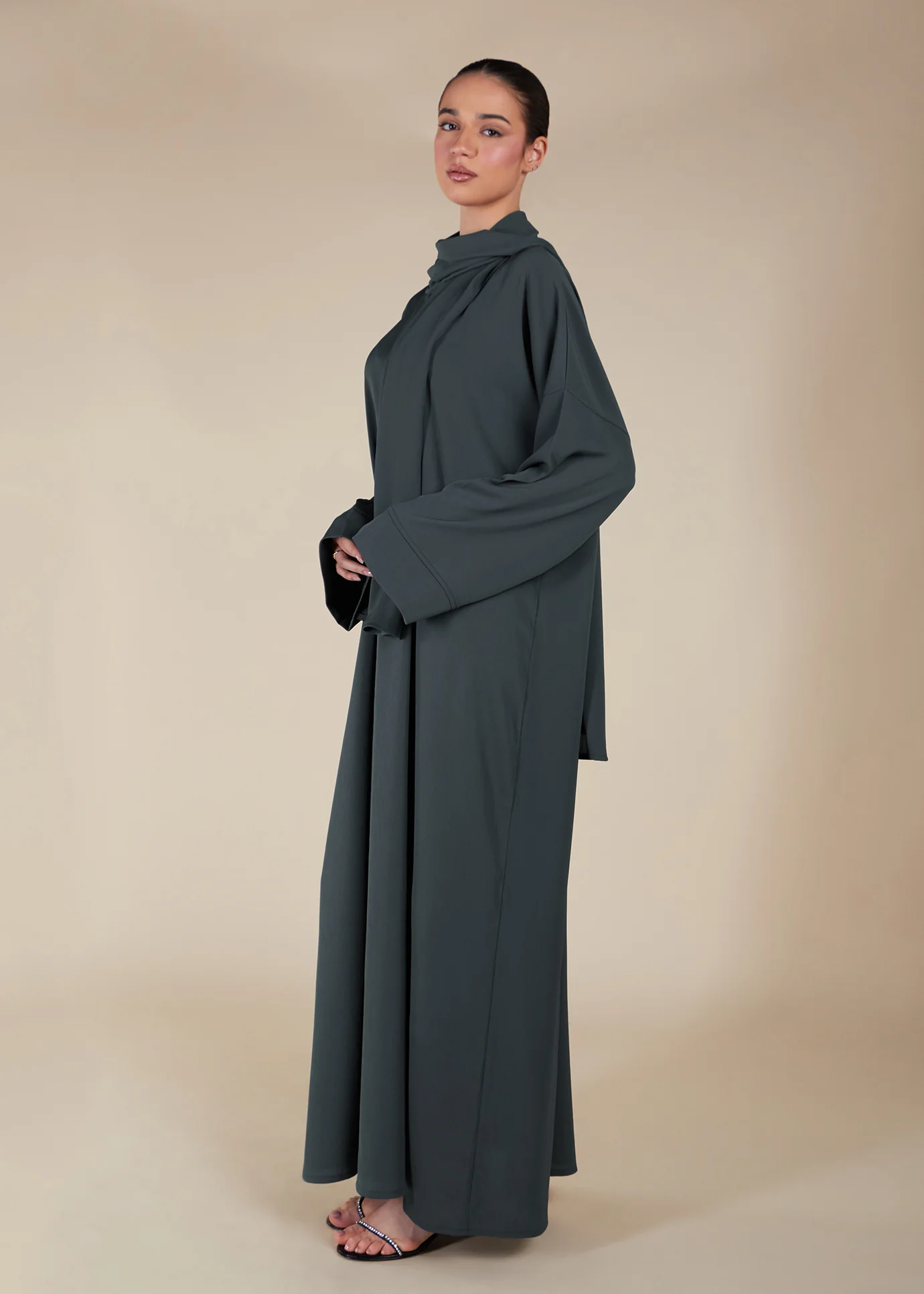 Prayer Abaya Grey - Image 5