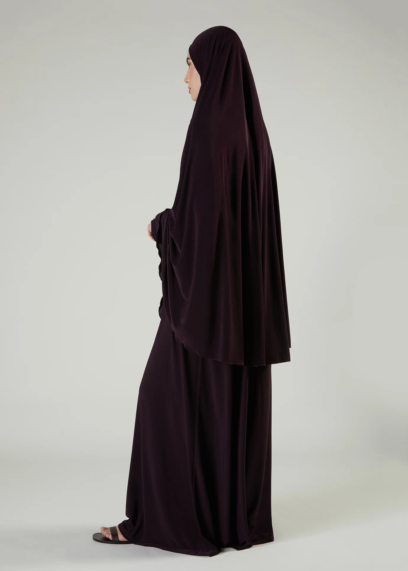 Prayer Abaya Set Plum - Image 4