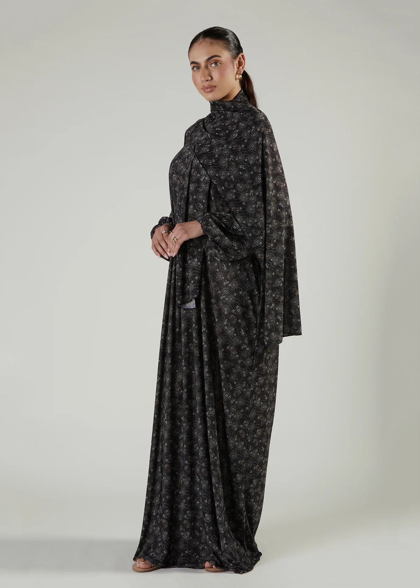Printed Prayer Abaya Spiral - Image 3