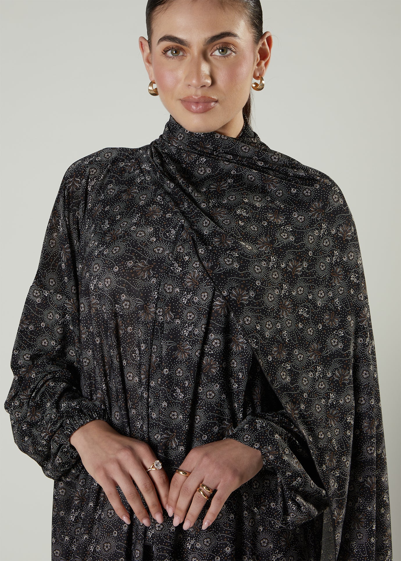 Printed Prayer Abaya Spiral - Image 5